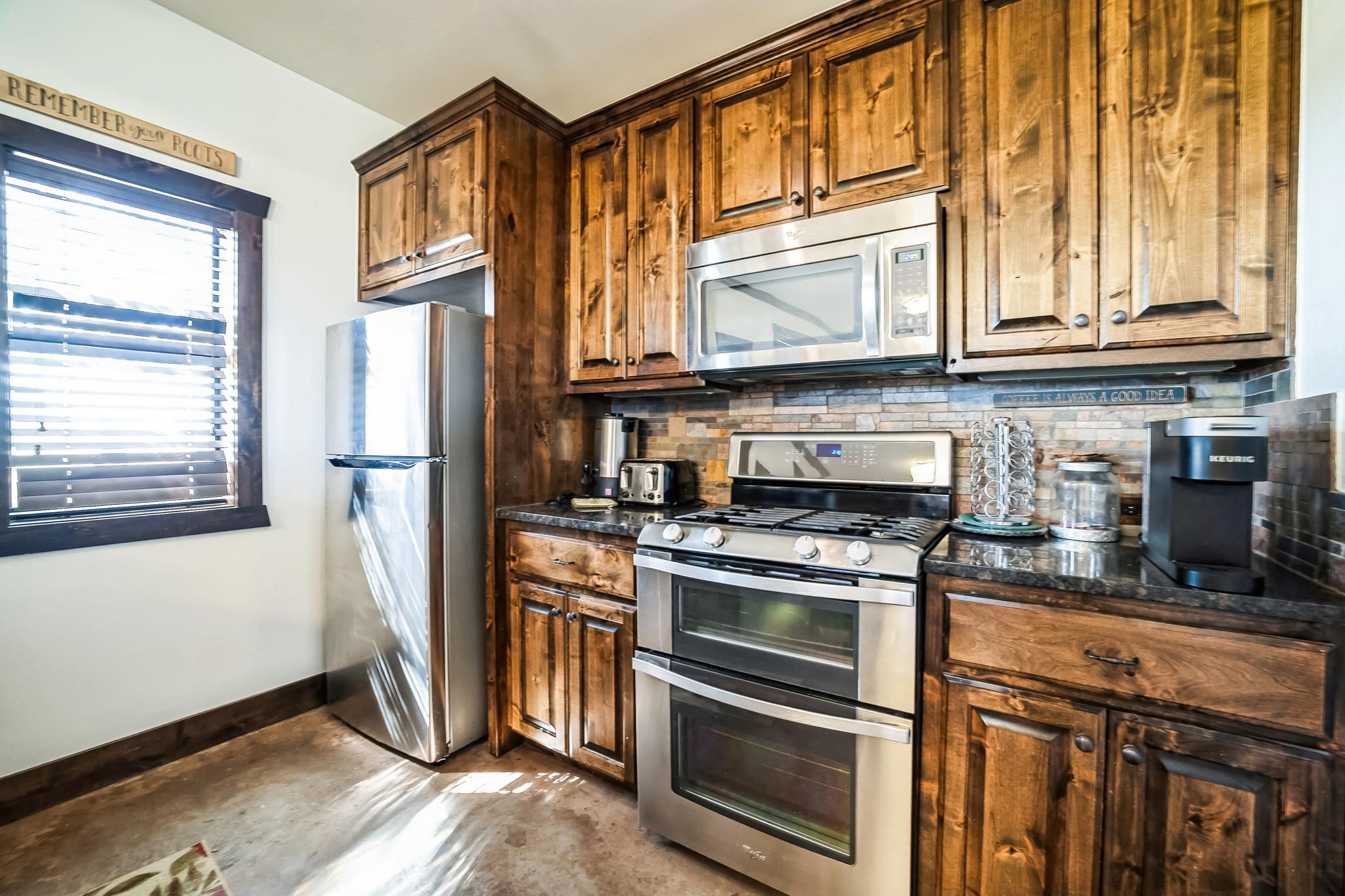 500 Shell Stone Trl Property Photo 13