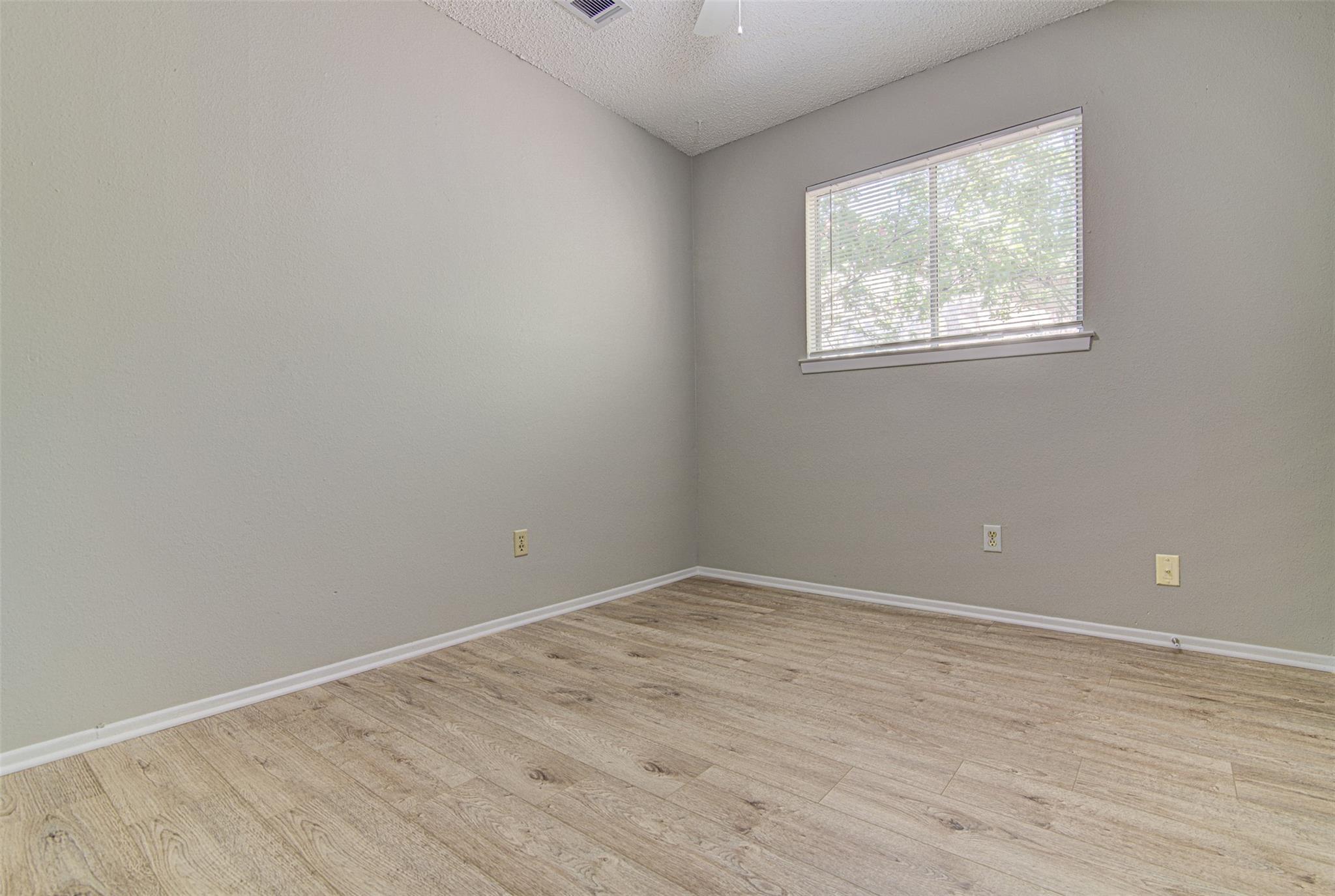 12824 Tomanet Trl #a Property Photo 8