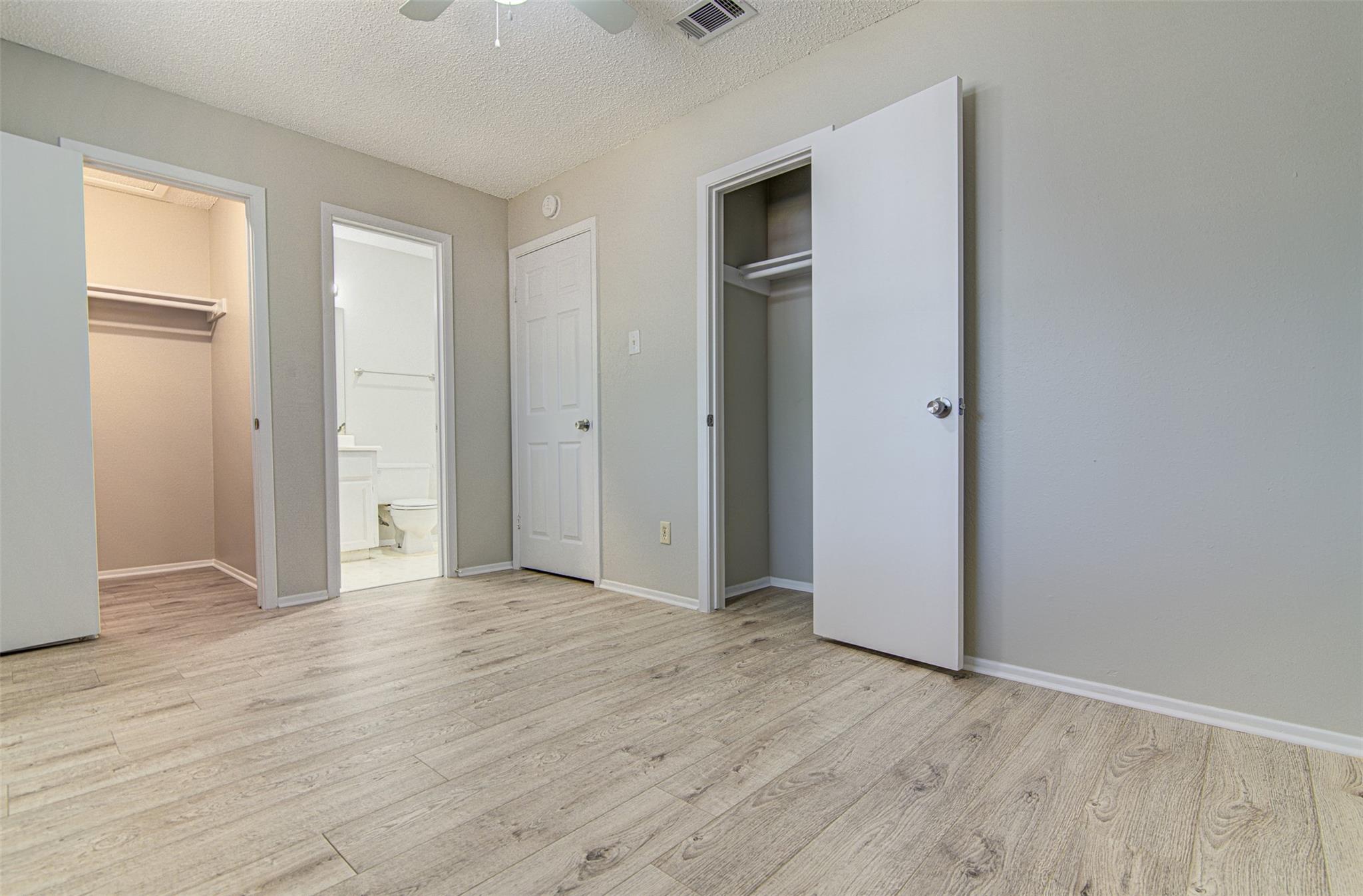 12824 Tomanet Trl #a Property Photo 12
