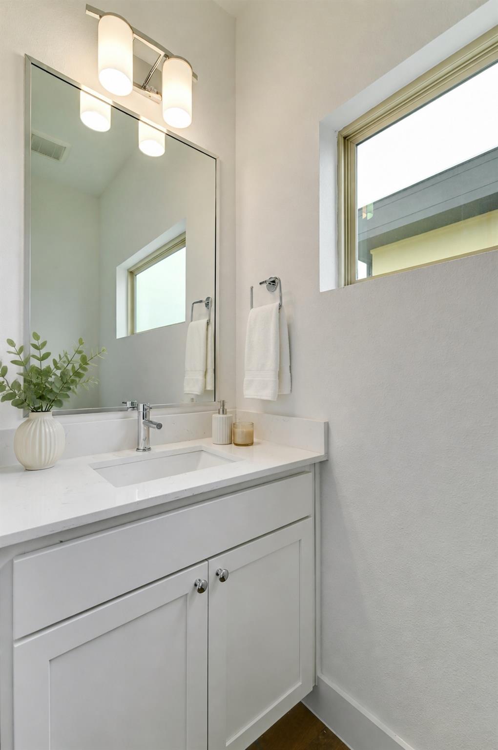 5315 La Crosse Ln #8 Property Photo 18