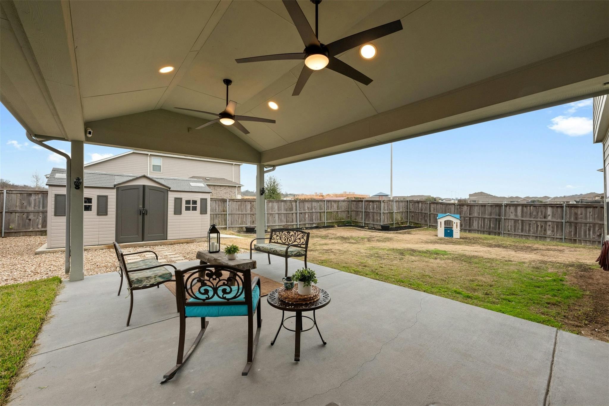 7229 Dungarees Way Property Photo 23
