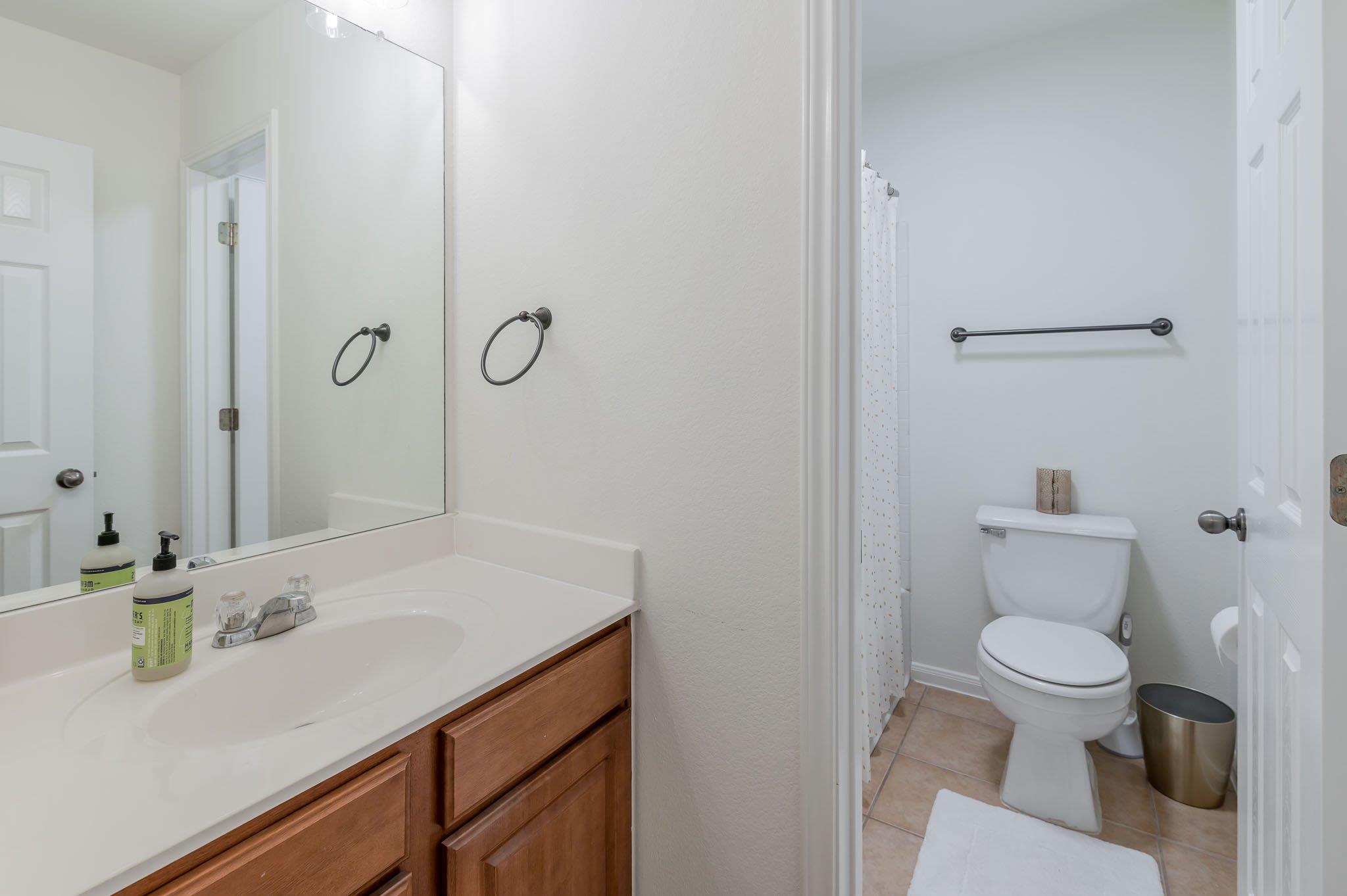 4004 Rocky Shore Ln Property Photo 18
