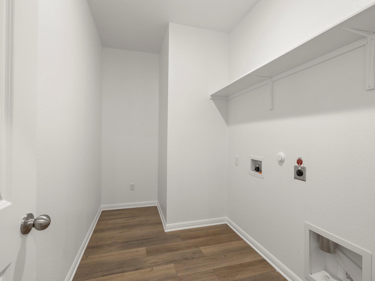 112 Mathew St Property Photo 23