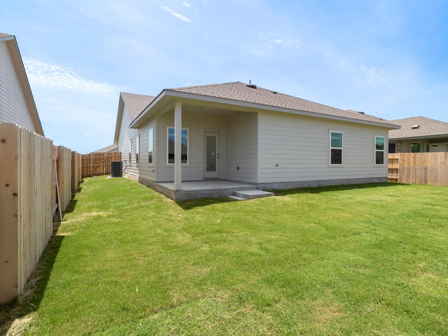 112 Mathew St Property Photo 31