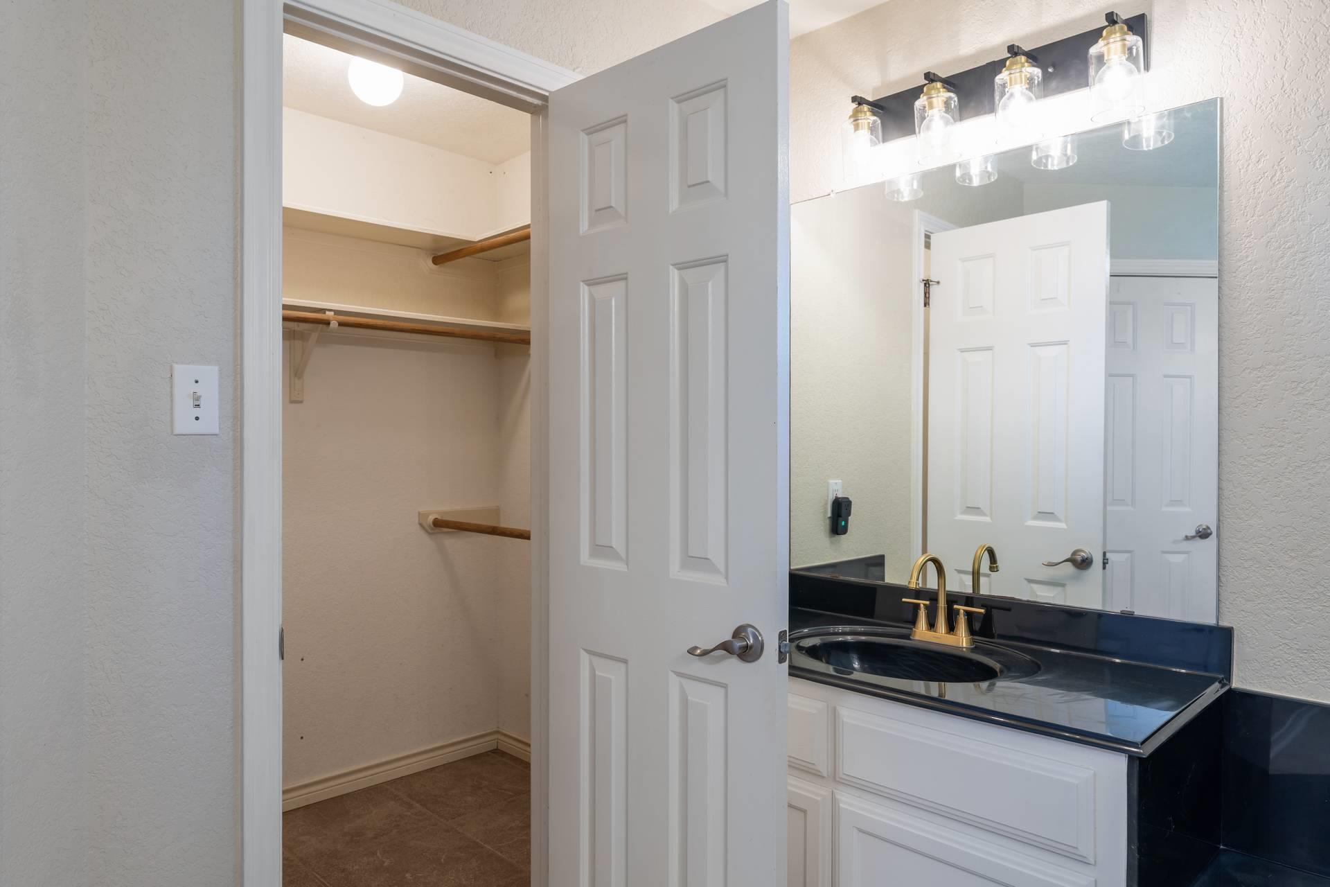 2604 Bluebonnet Valley Dr Property Photo 20