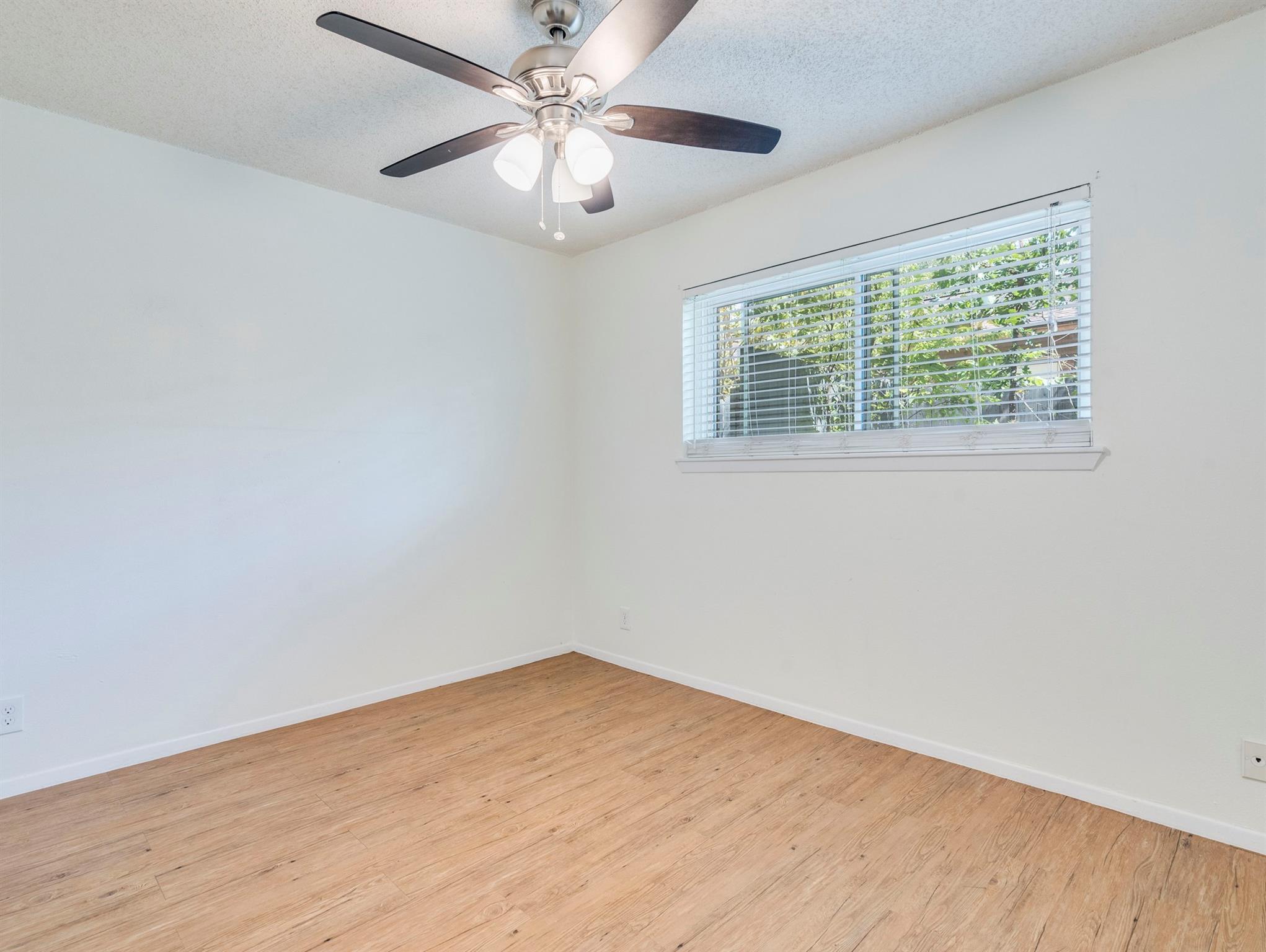 3404 Willowrun Cv #c Property Photo 13