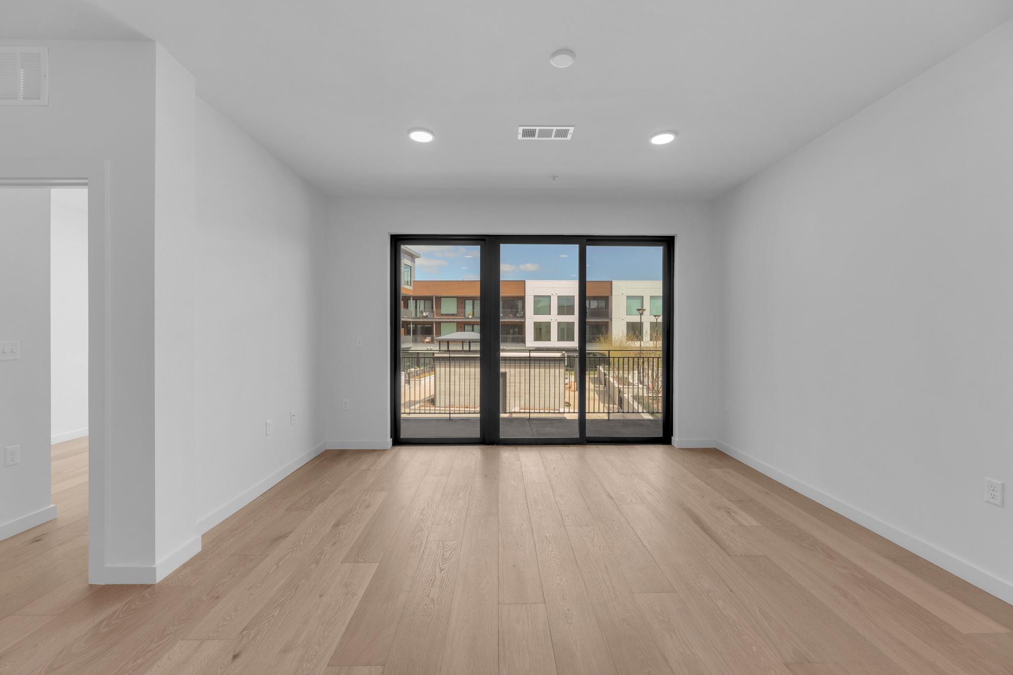 2209 S 1st St #231 Property Photo 14