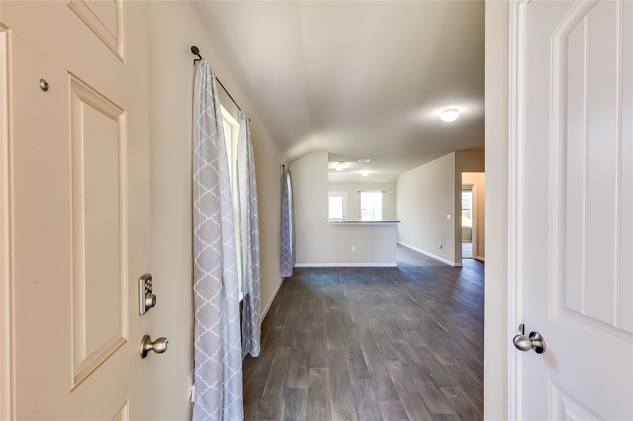 12213 Riprap Dr Property Photo 4