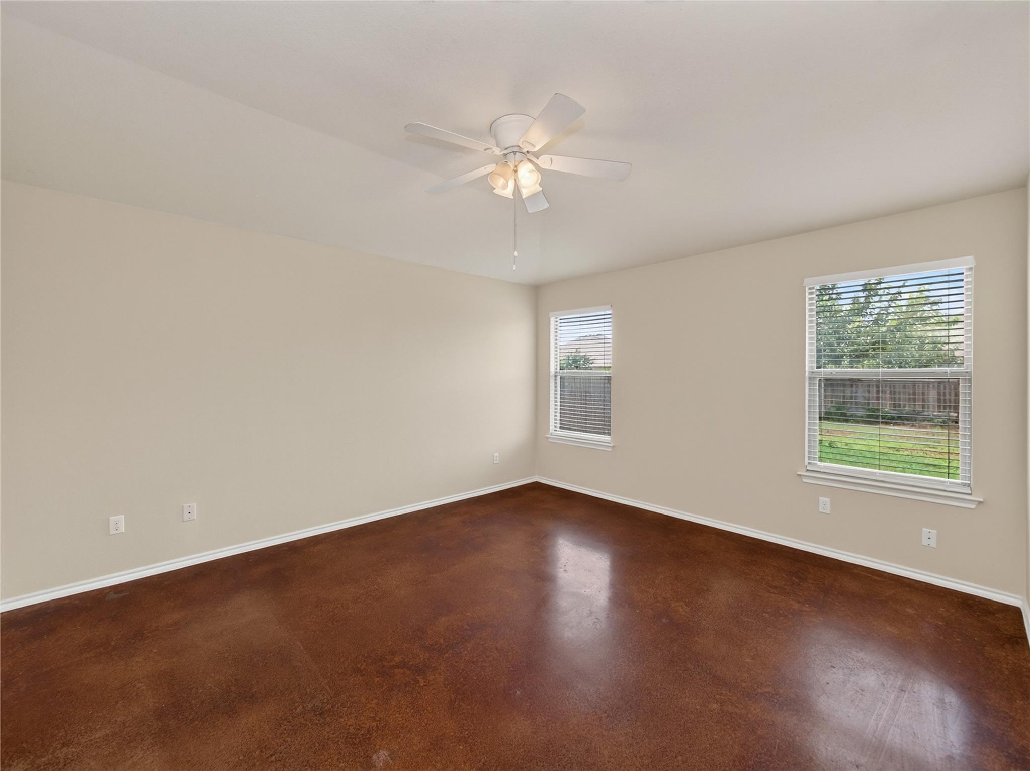 1480 Twin Cv Property Photo 16