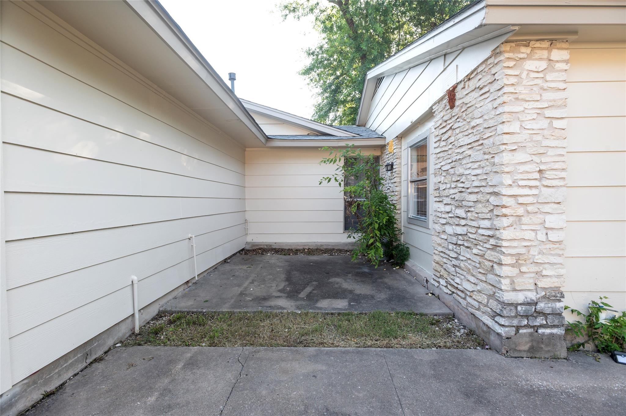 1407 Click Cv #b Property Photo 2