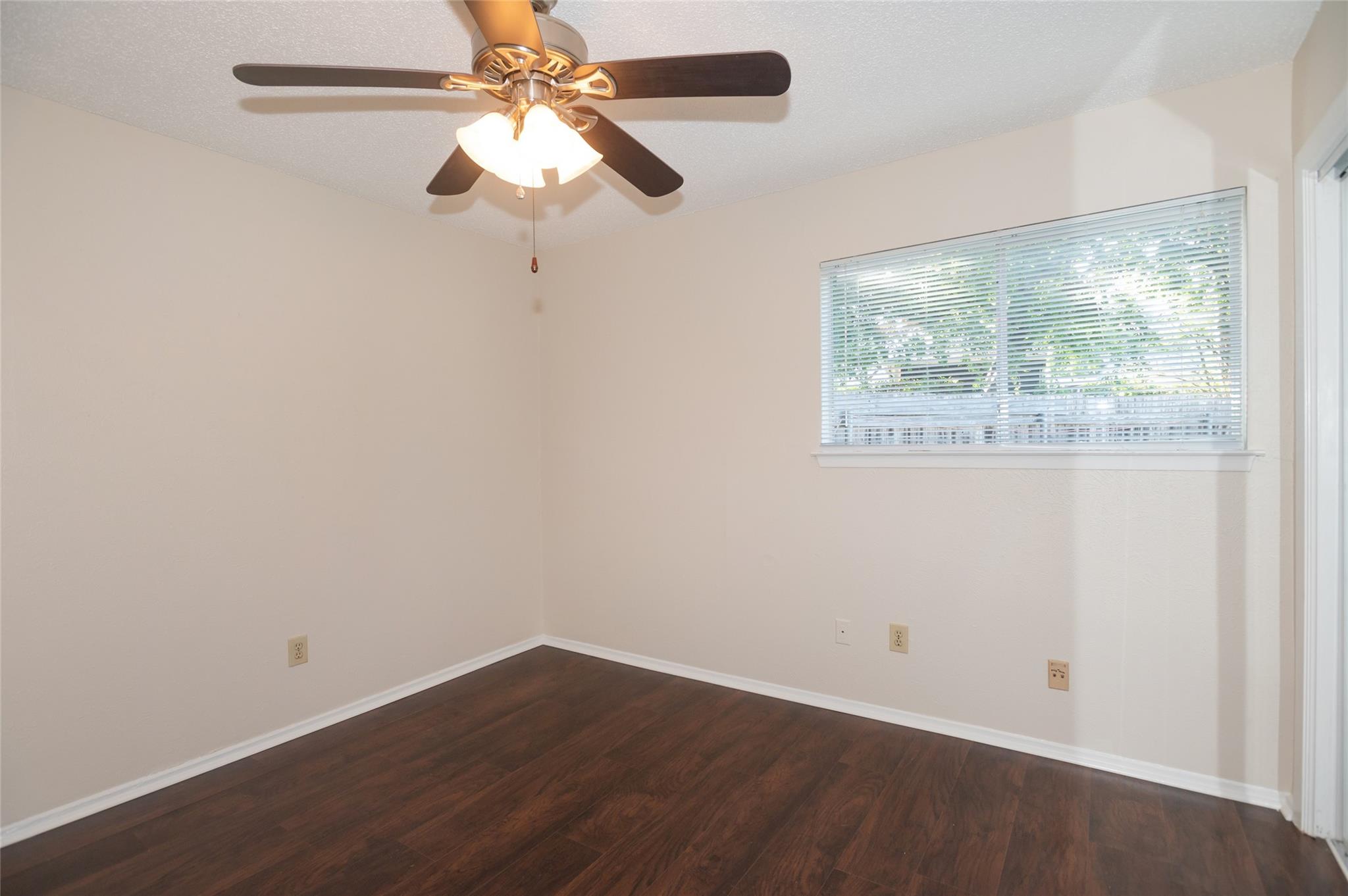 1407 Click Cv #b Property Photo 6
