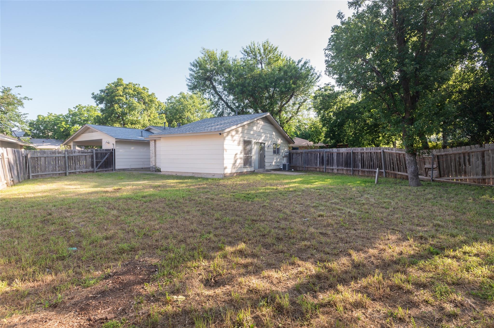 1407 Click Cv #b Property Photo 22