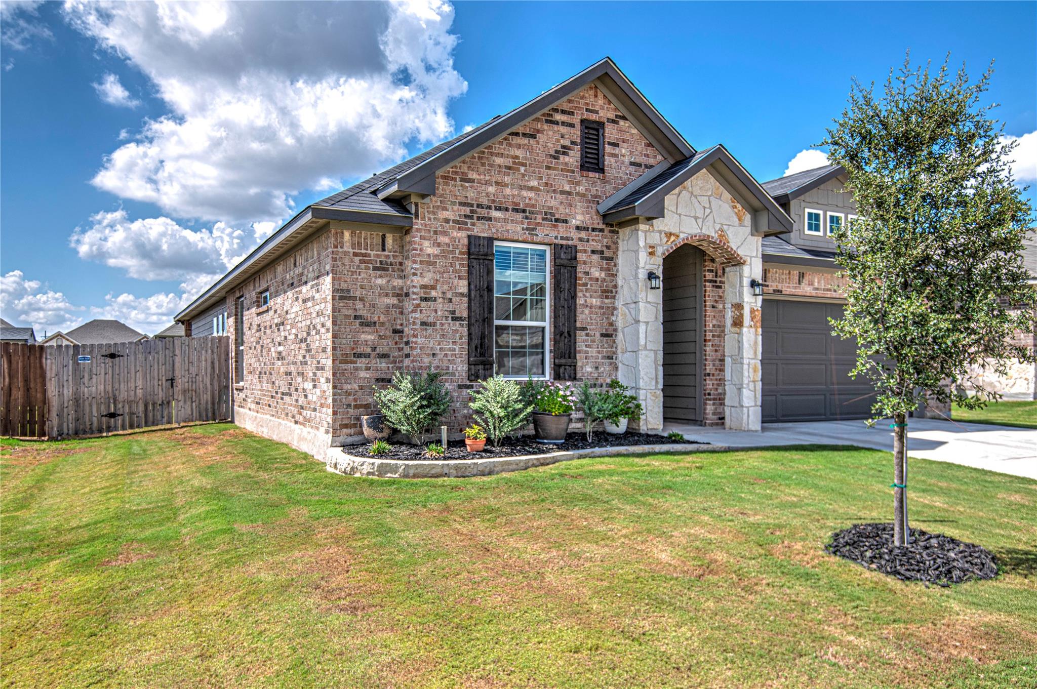 7221 Caladium Dr Property Photo 9