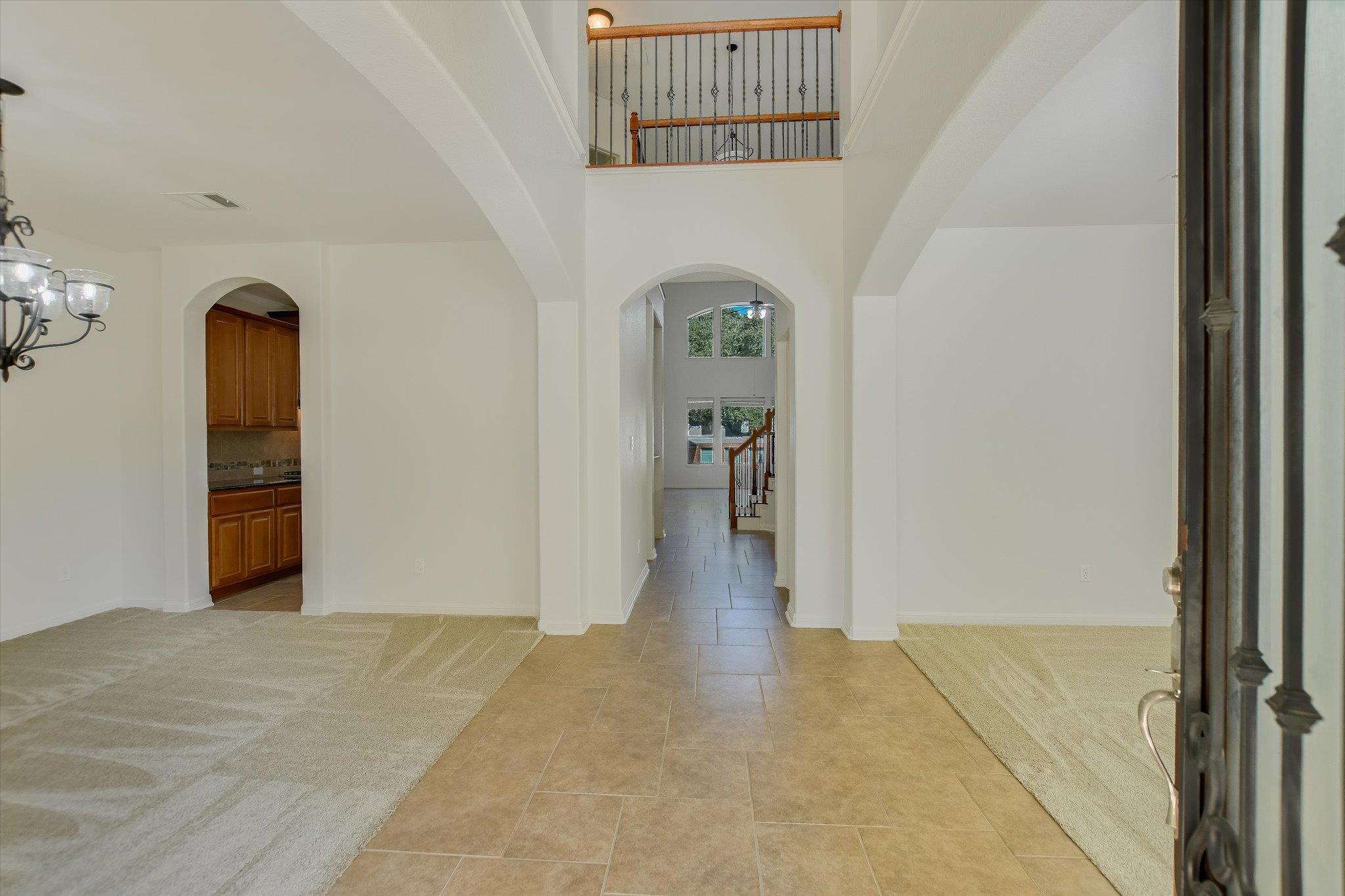 15524 Brodick Dr Property Photo 4