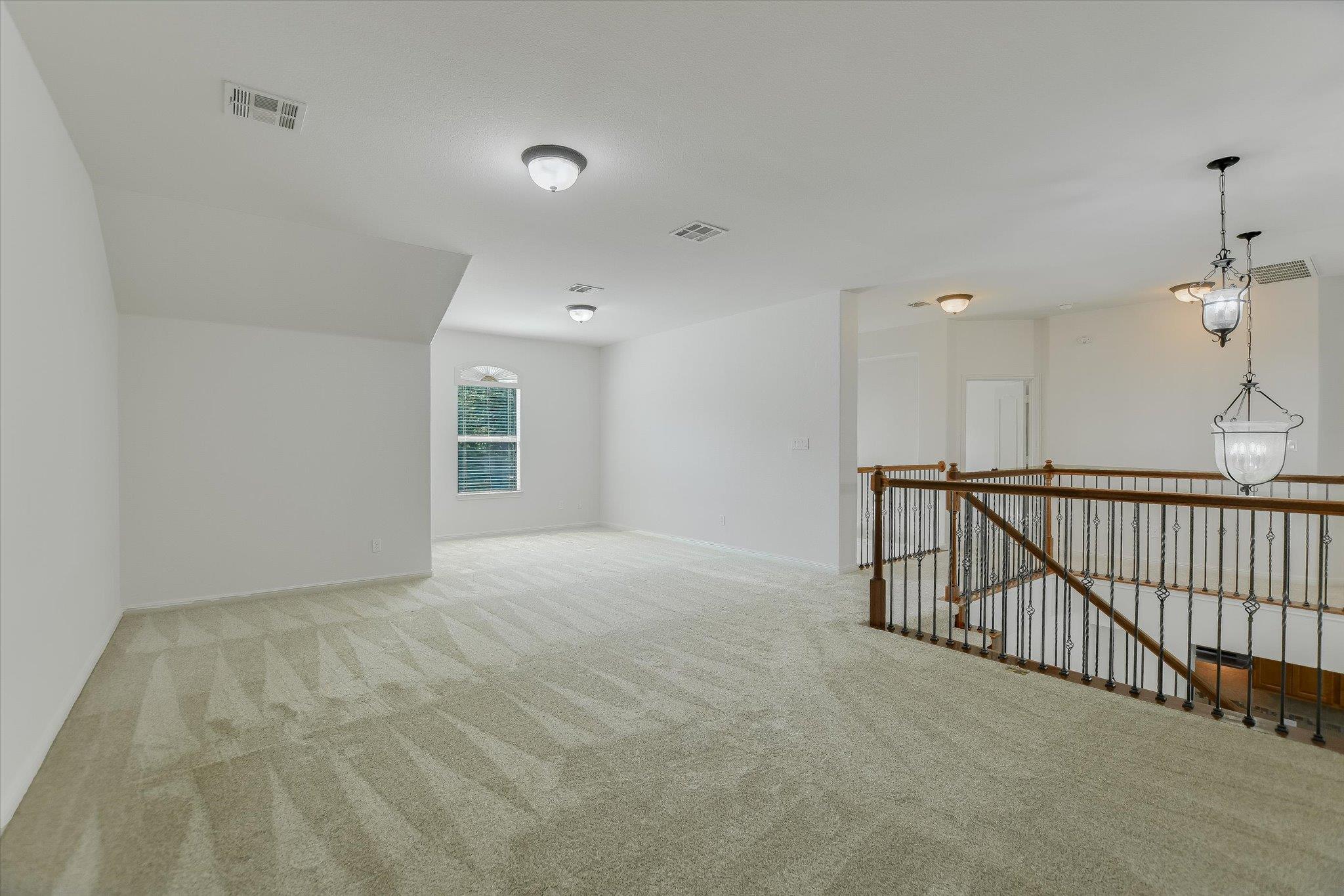 15524 Brodick Dr Property Photo 26
