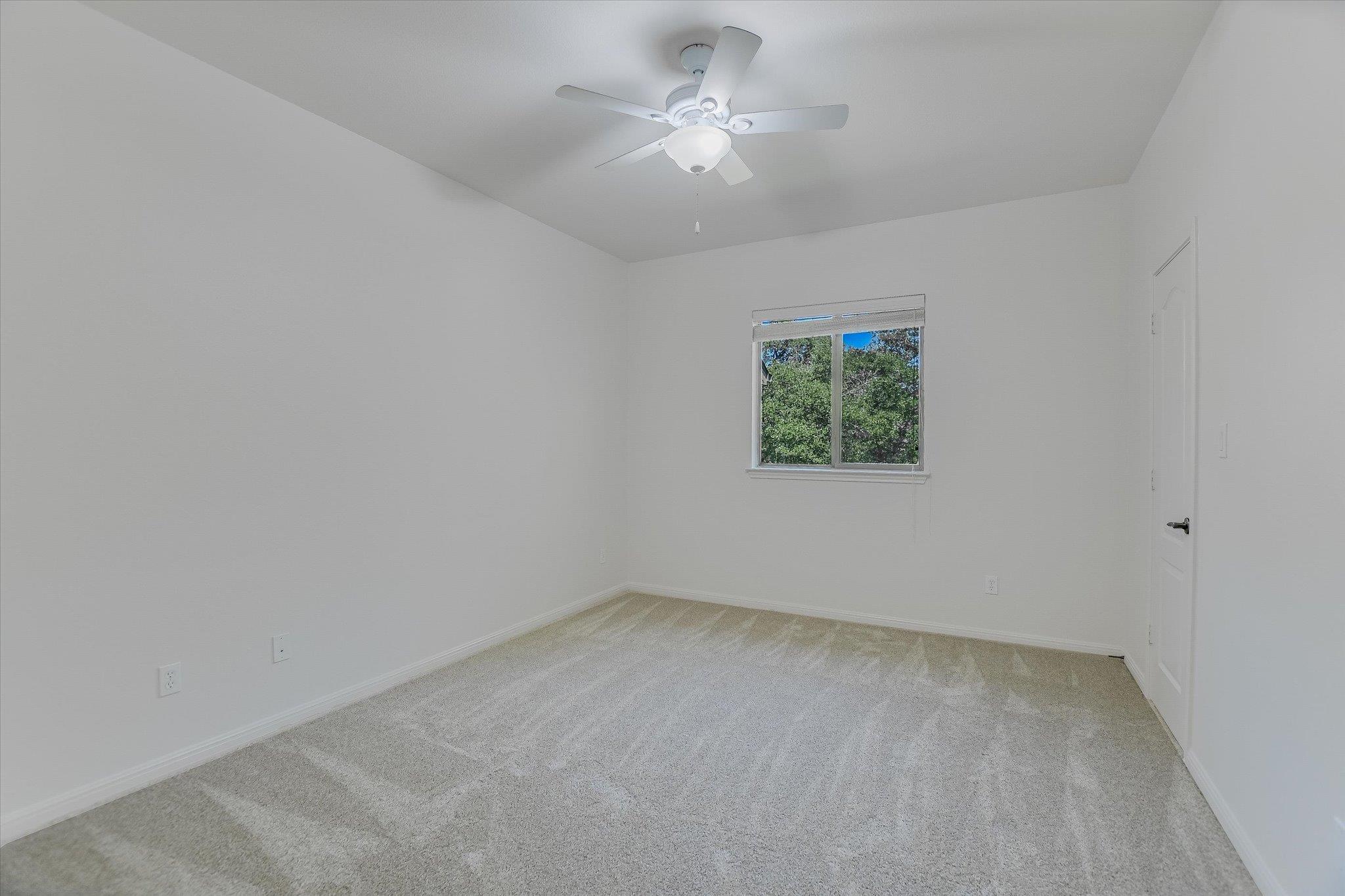 15524 Brodick Dr Property Photo 33