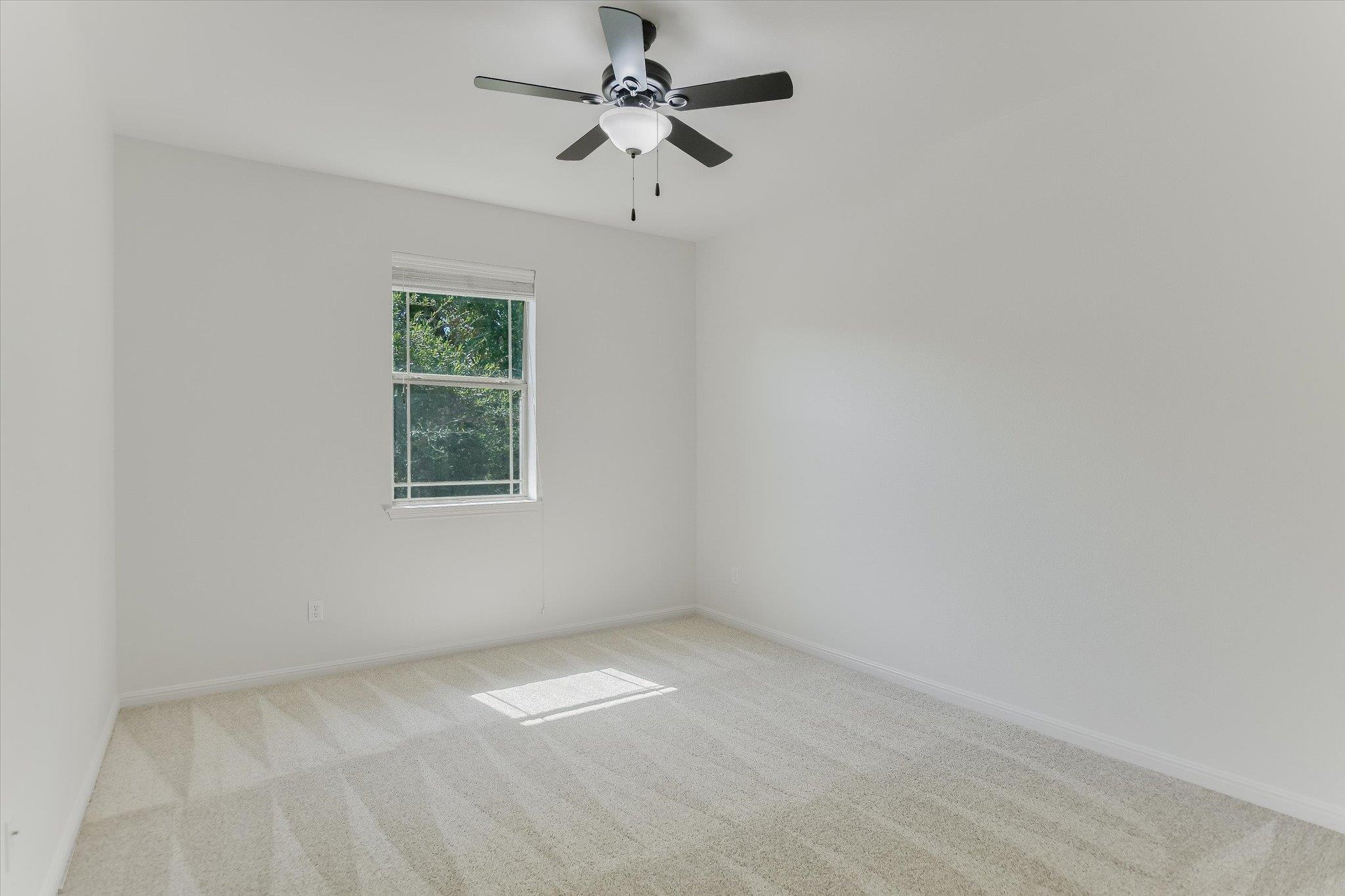 15524 Brodick Dr Property Photo 34