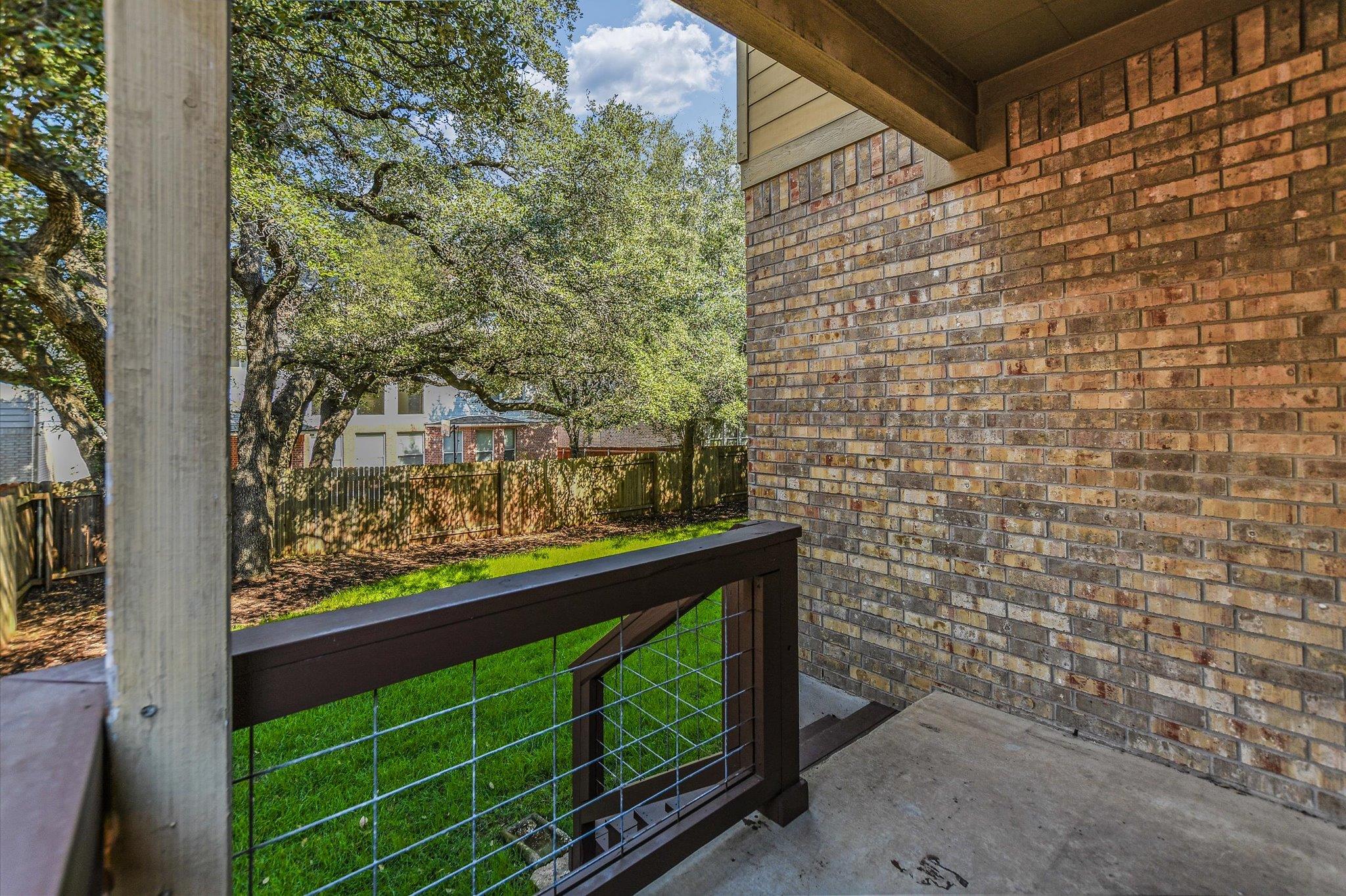15524 Brodick Dr Property Photo 38
