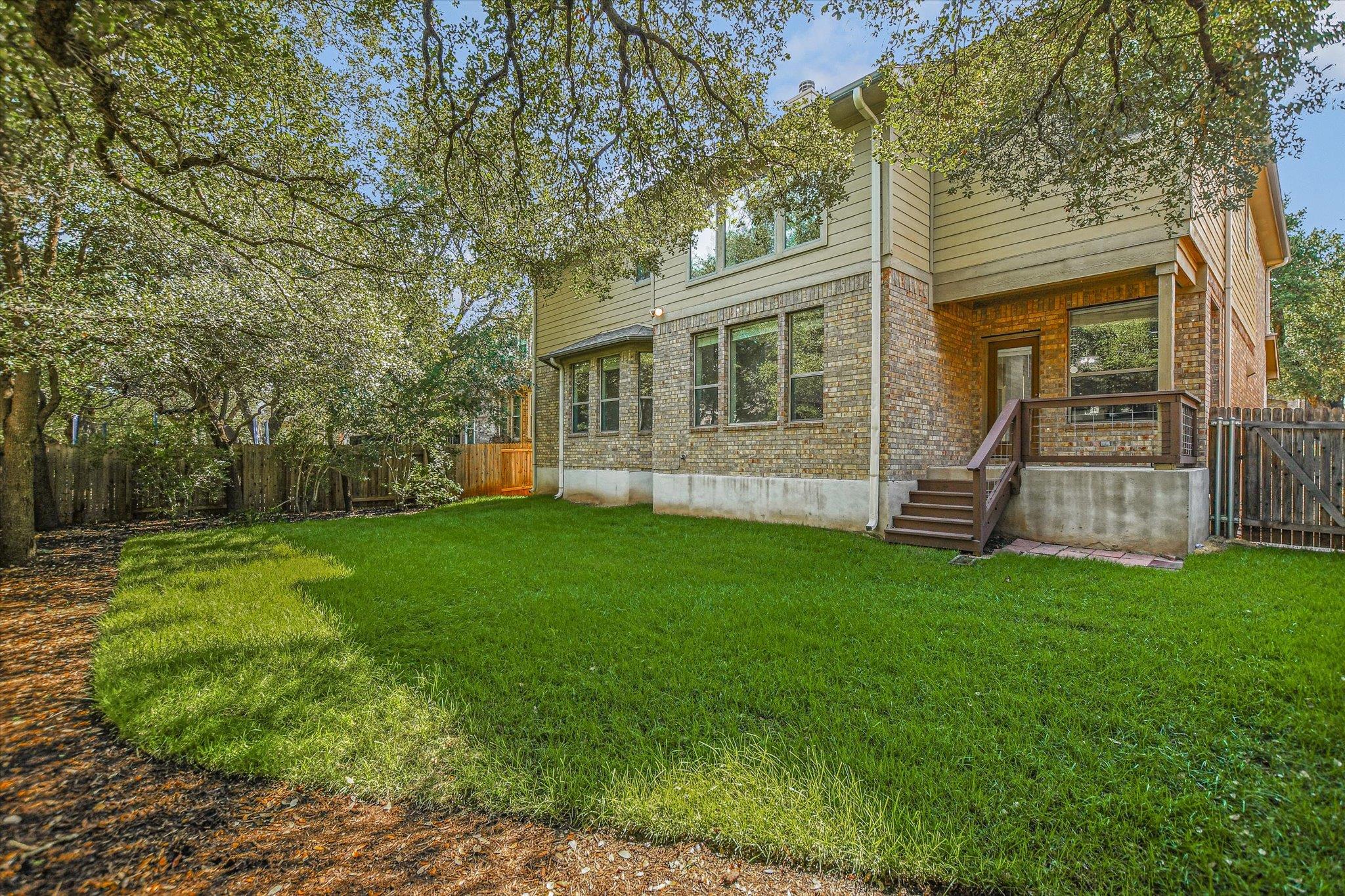 15524 Brodick Dr Property Photo 39