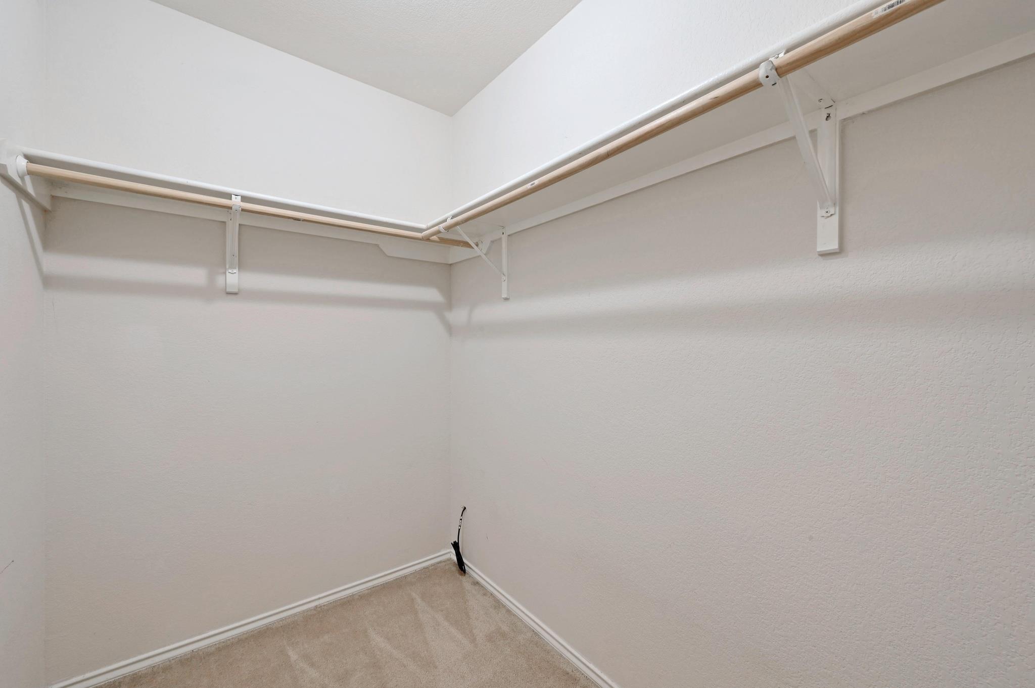 740 Clearview Cir Property Photo 8
