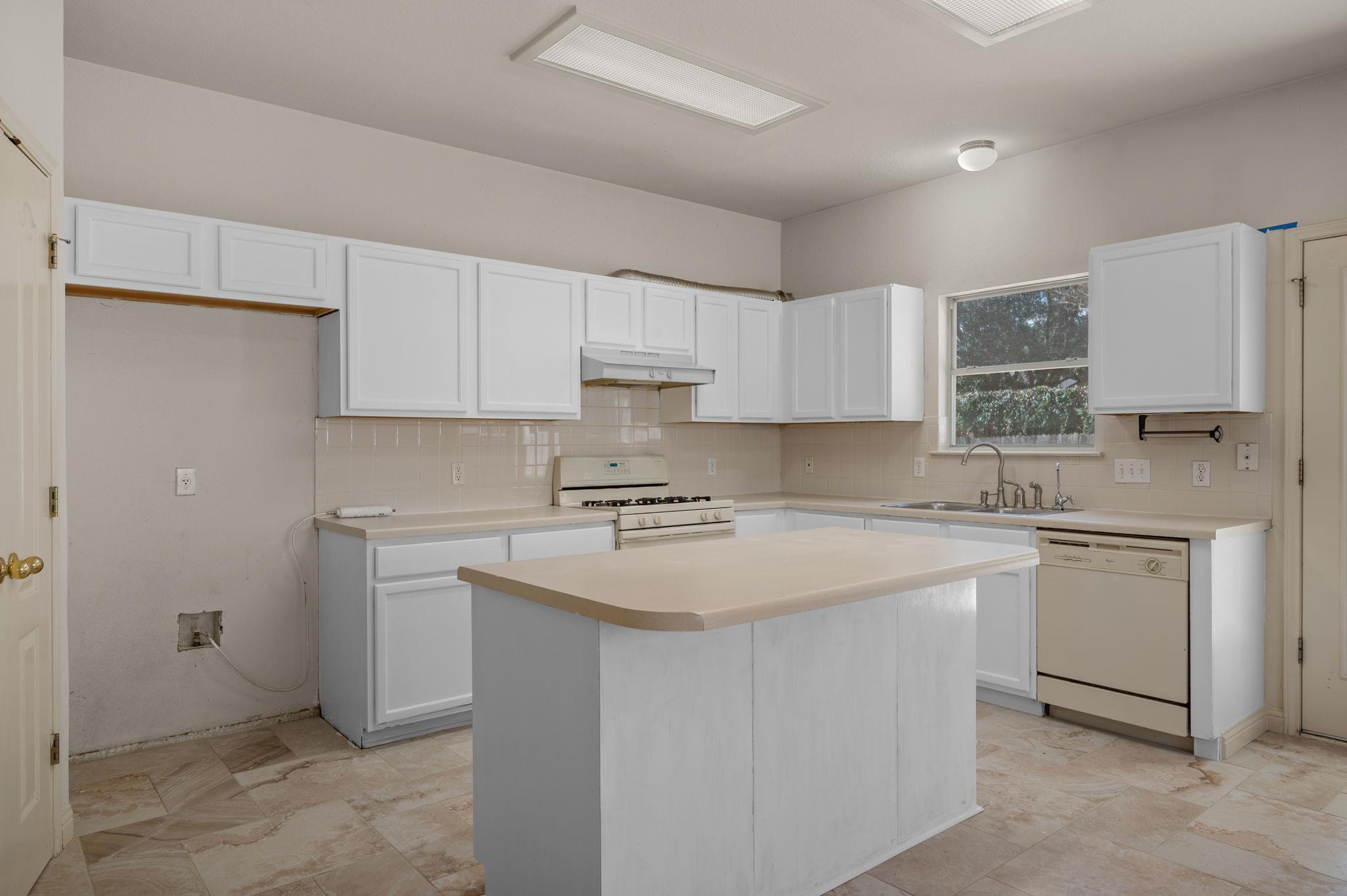 4605 Chesney Ridge Dr Property Photo 8