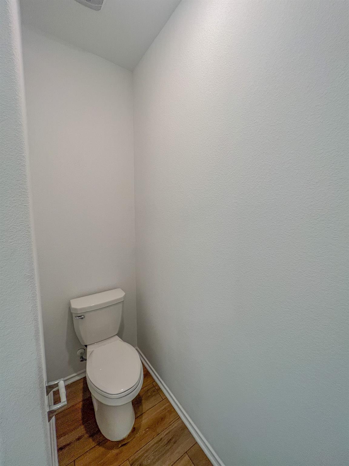 438 Perfect World Loop Property Photo 12