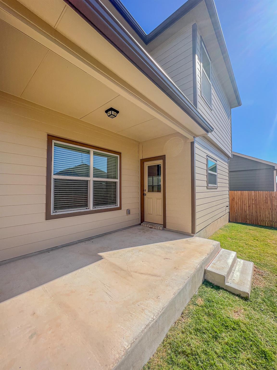 438 Perfect World Loop Property Photo 32