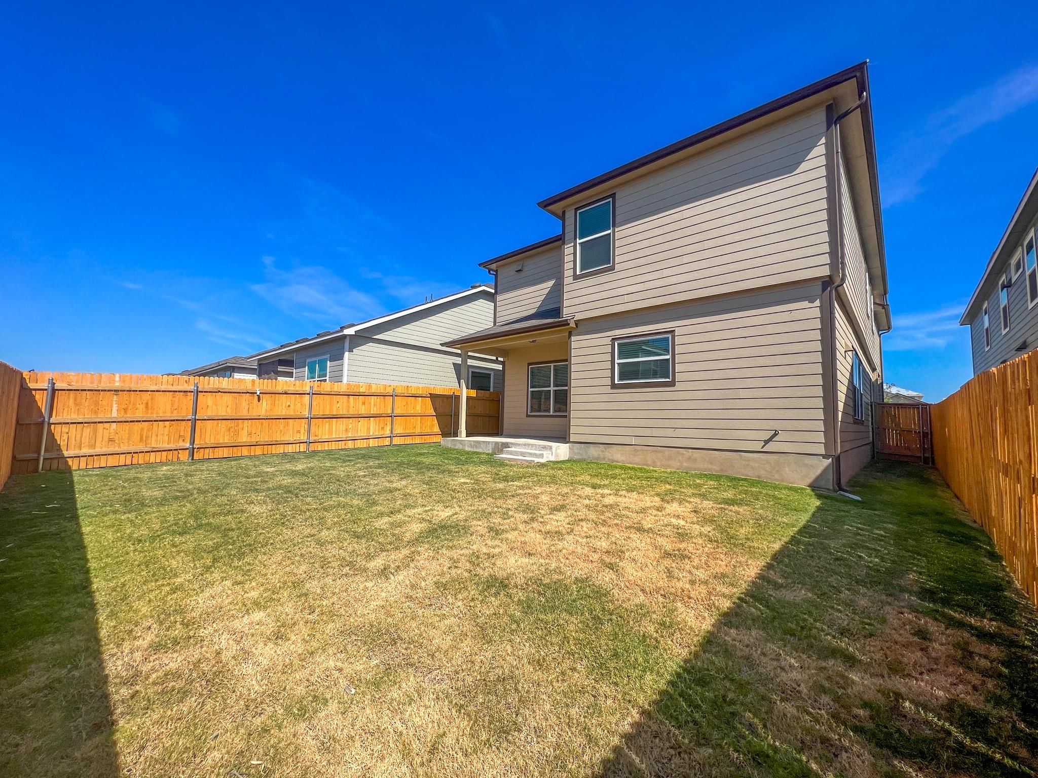 438 Perfect World Loop Property Photo 35