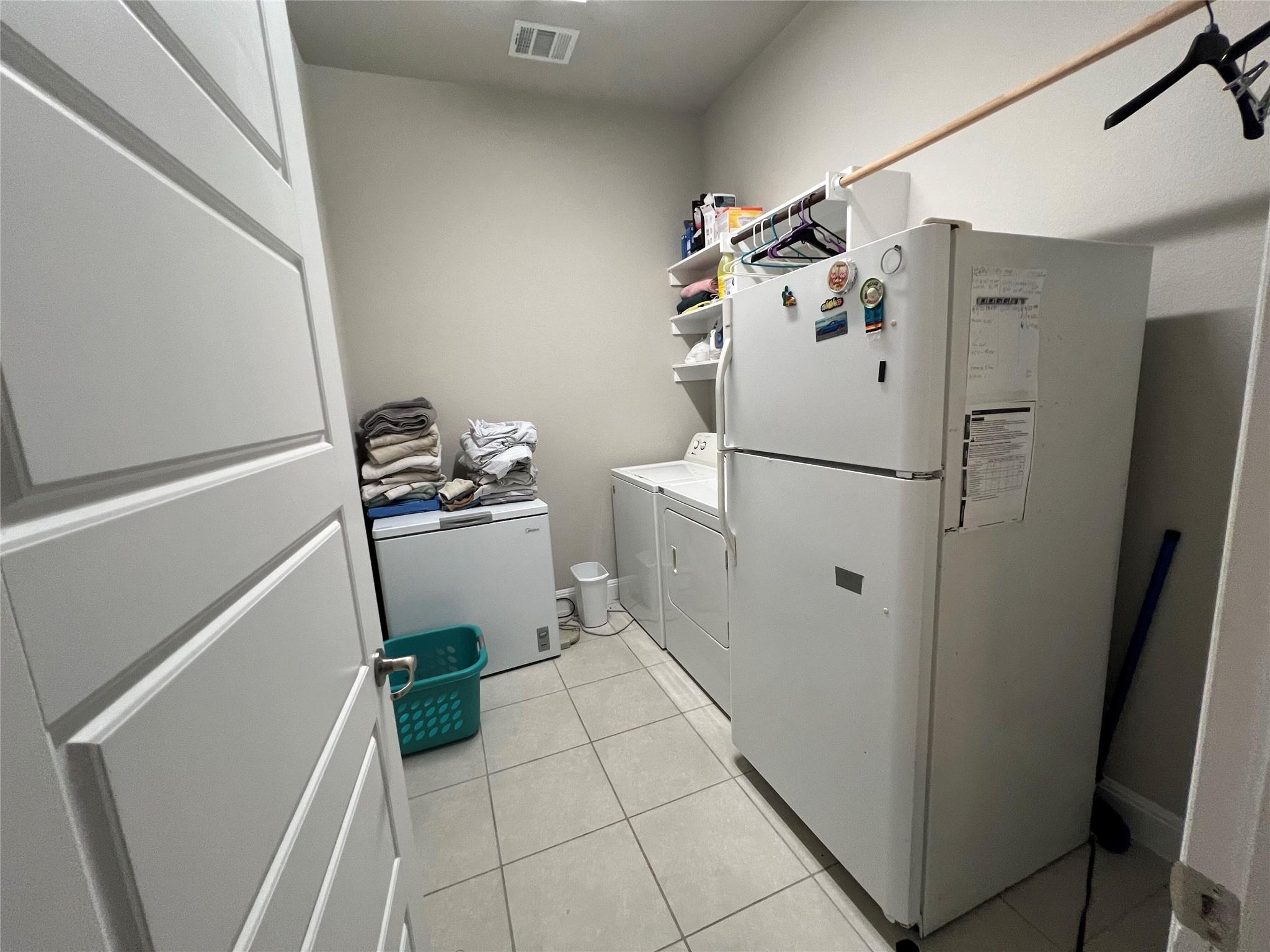 1709 Hollowback Dr Property Photo 24
