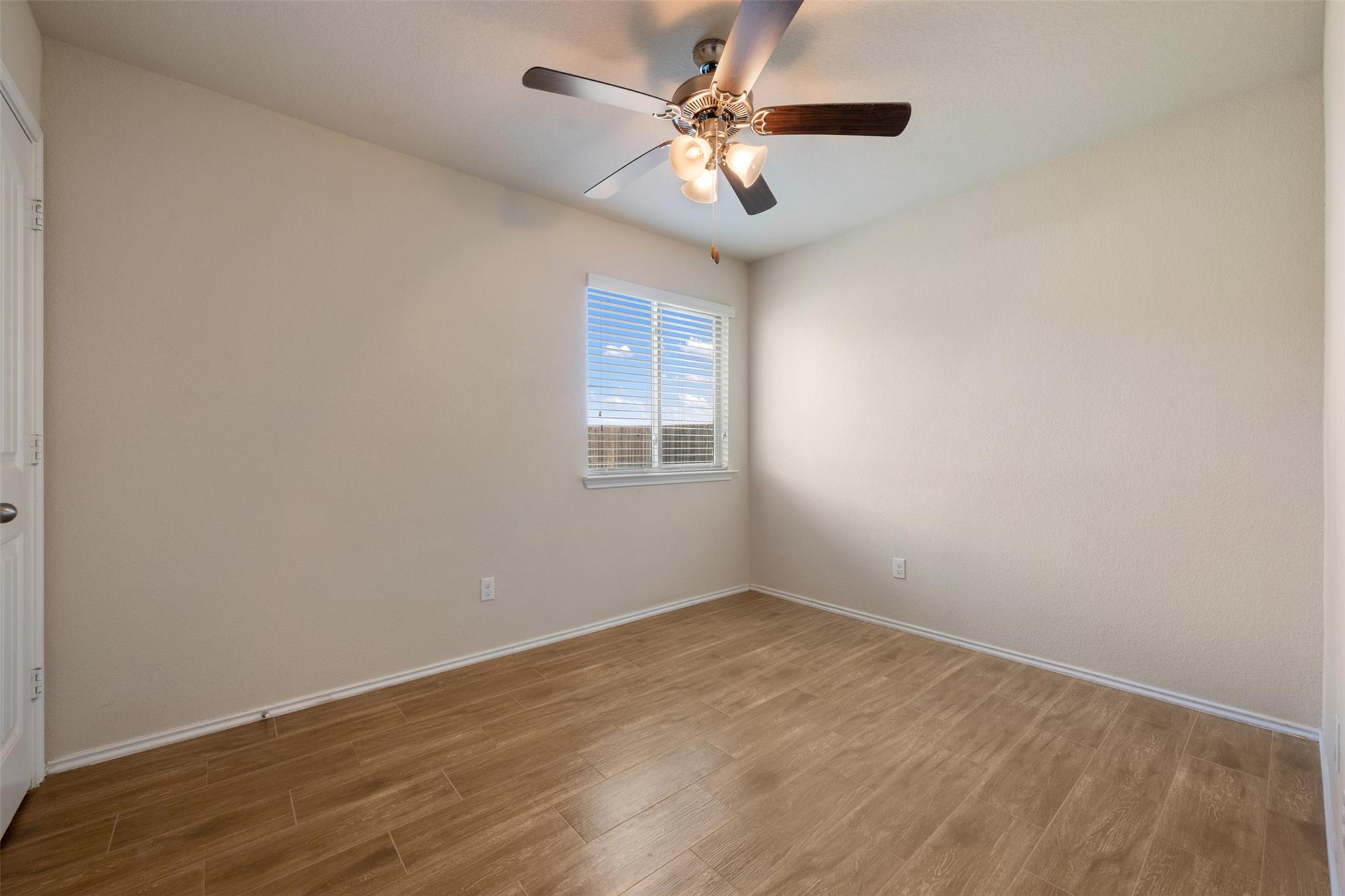 208 Plata Ln Property Photo 10