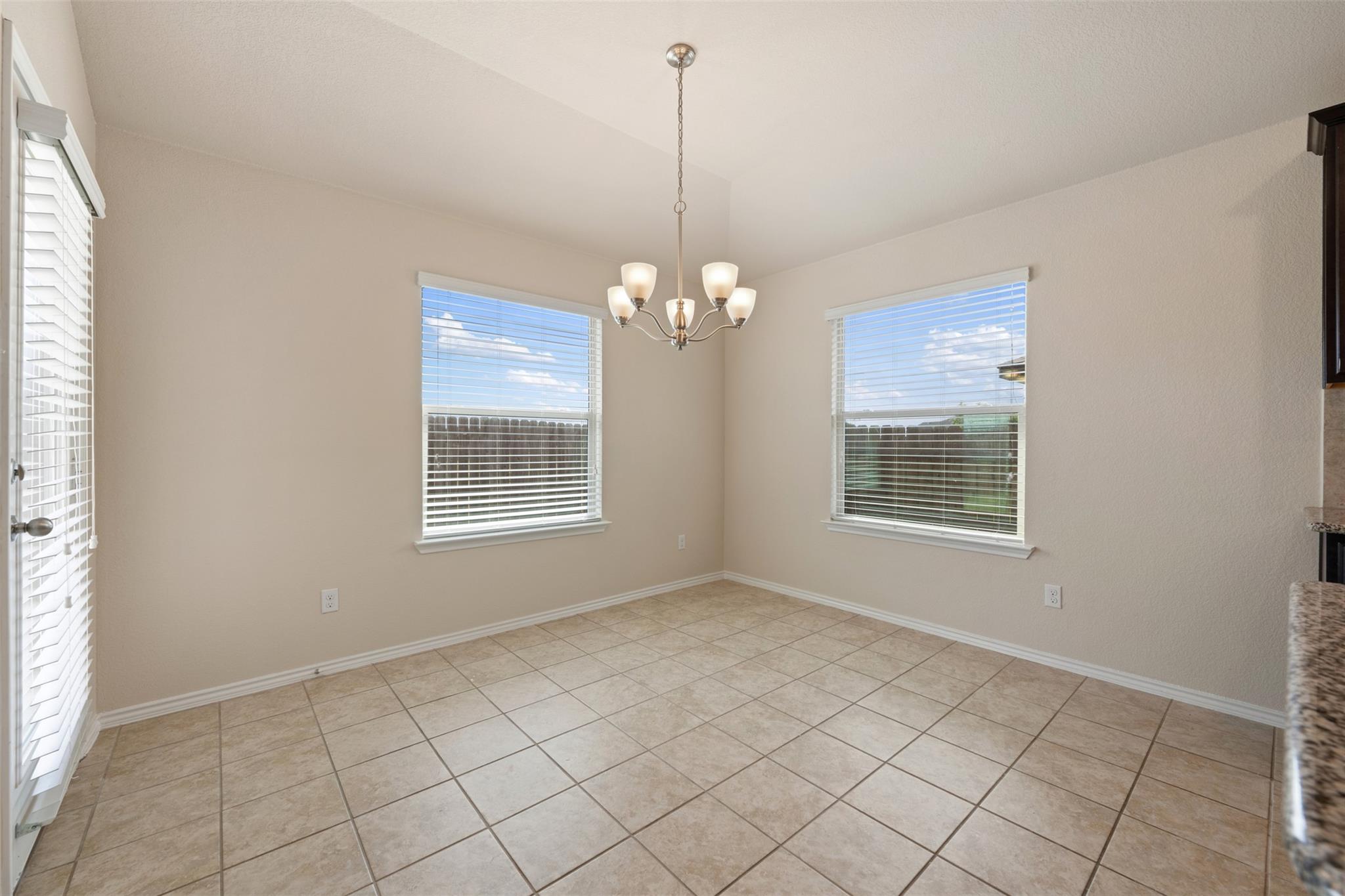 208 Plata Ln Property Photo 24