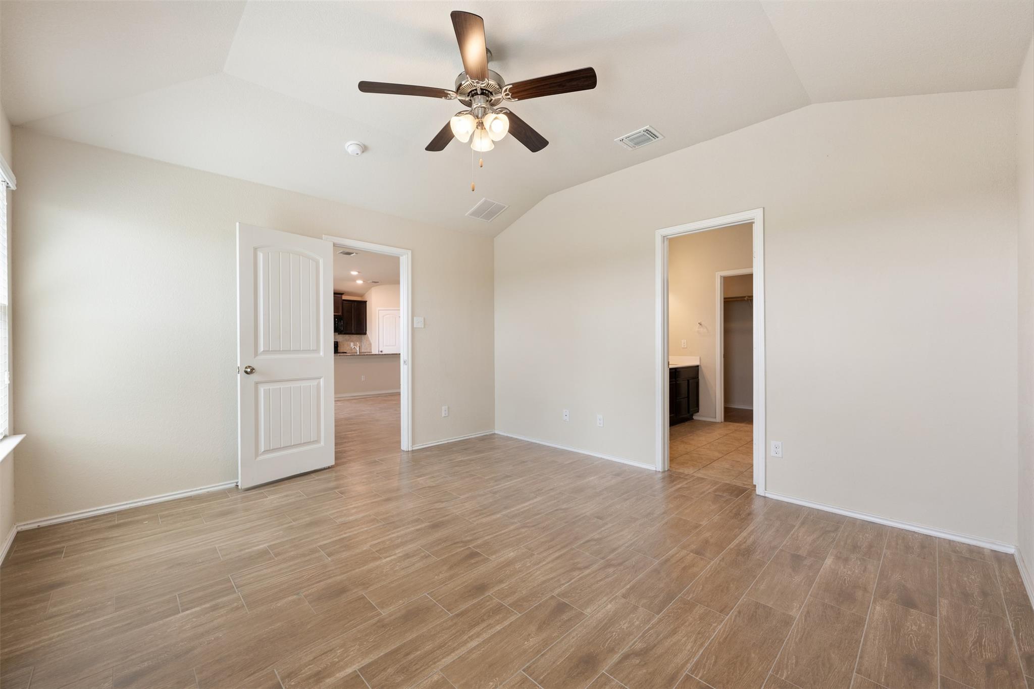208 Plata Ln Property Photo 27