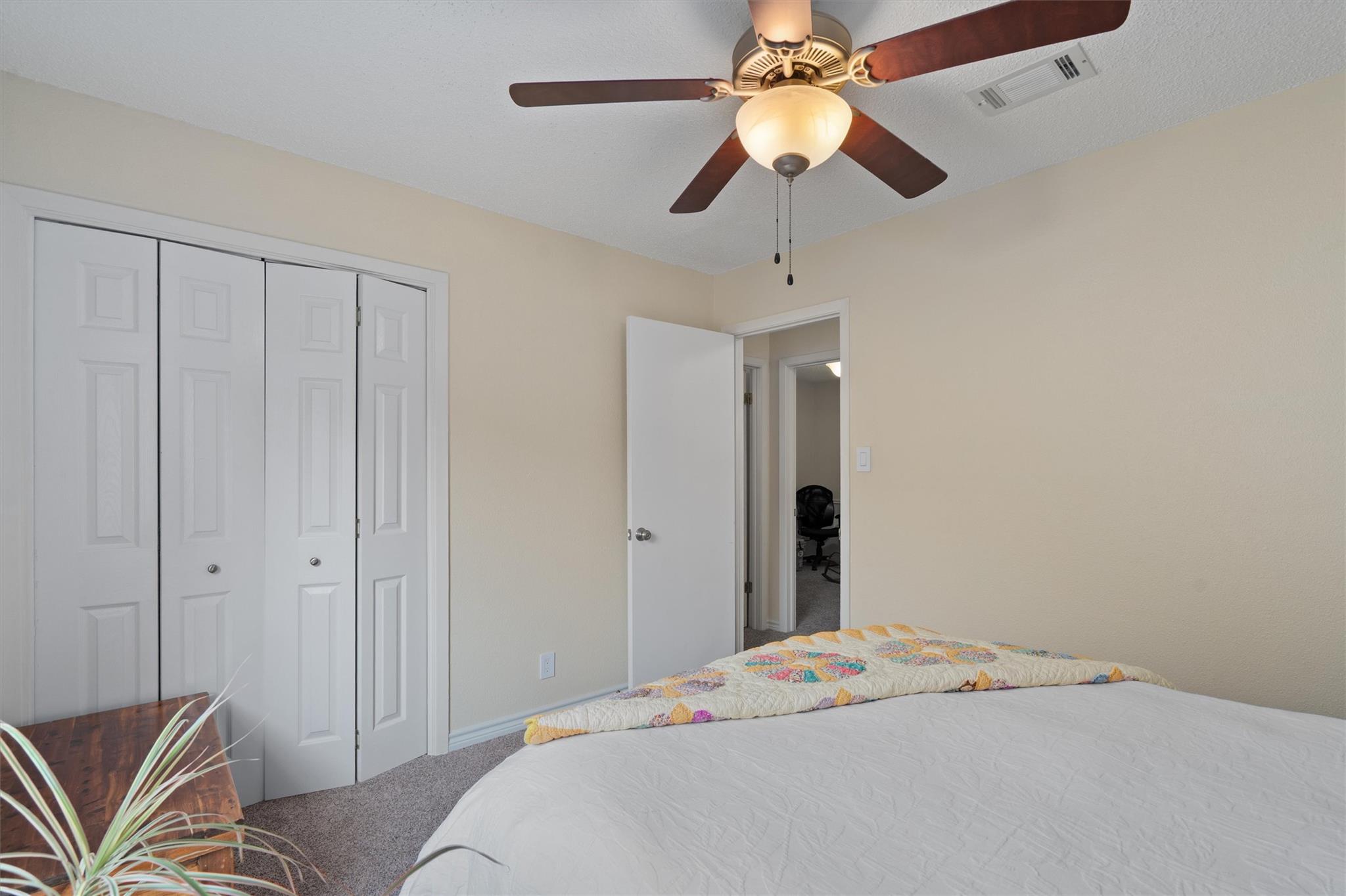 13215 Woodthorpe St Property Photo 17