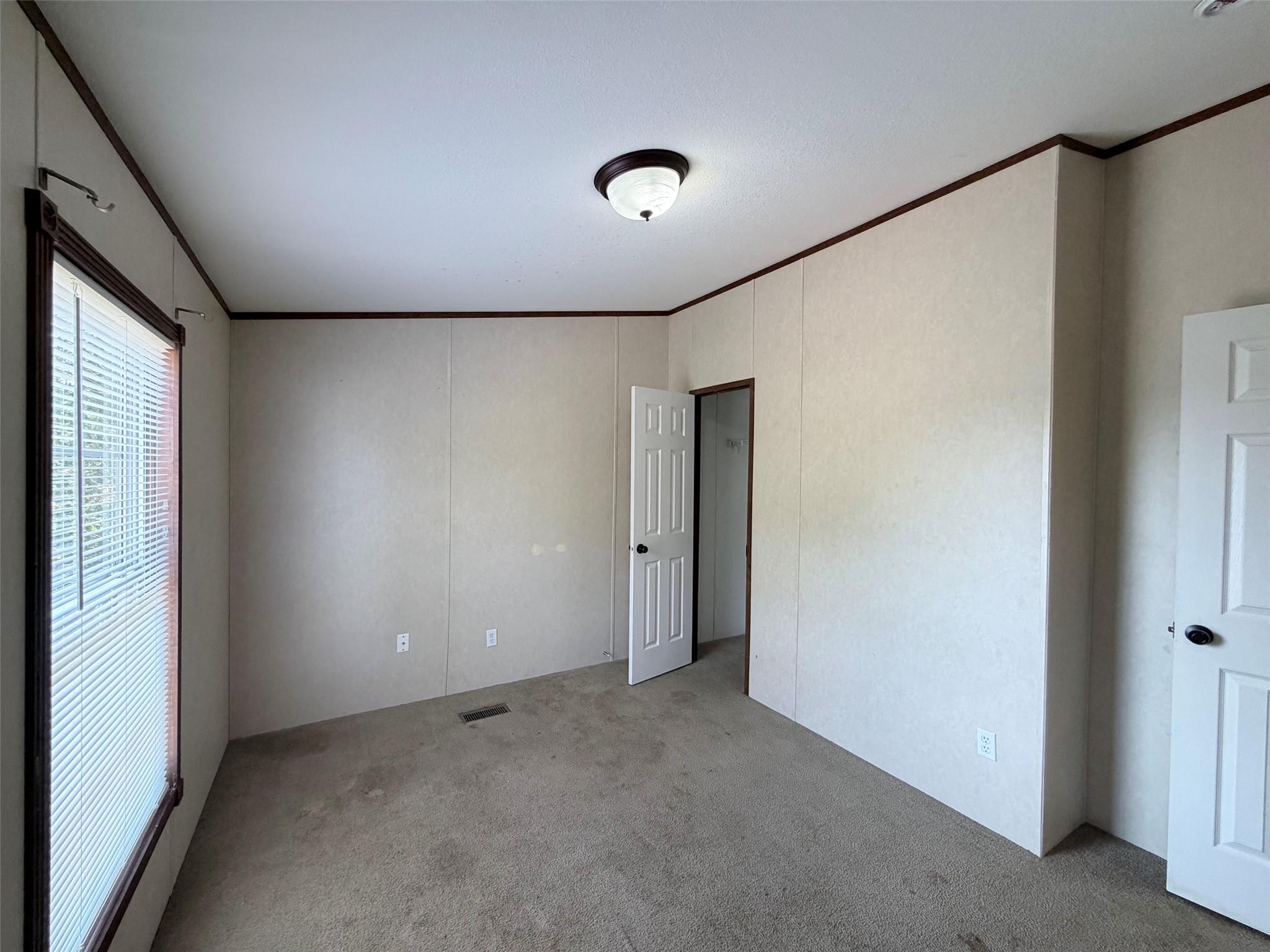 157 Lakeside Dr Property Photo 22