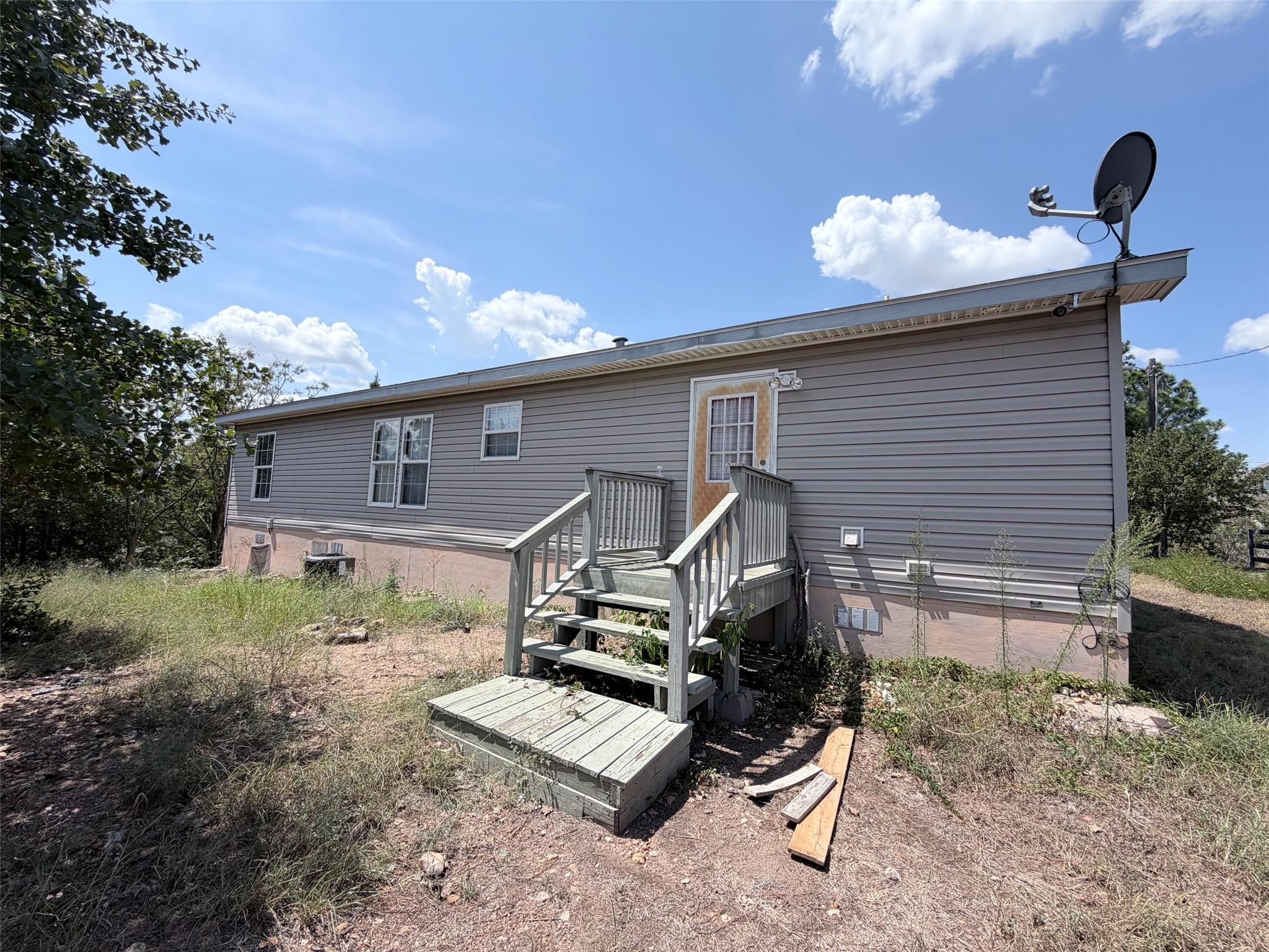 157 Lakeside Dr Property Photo 23