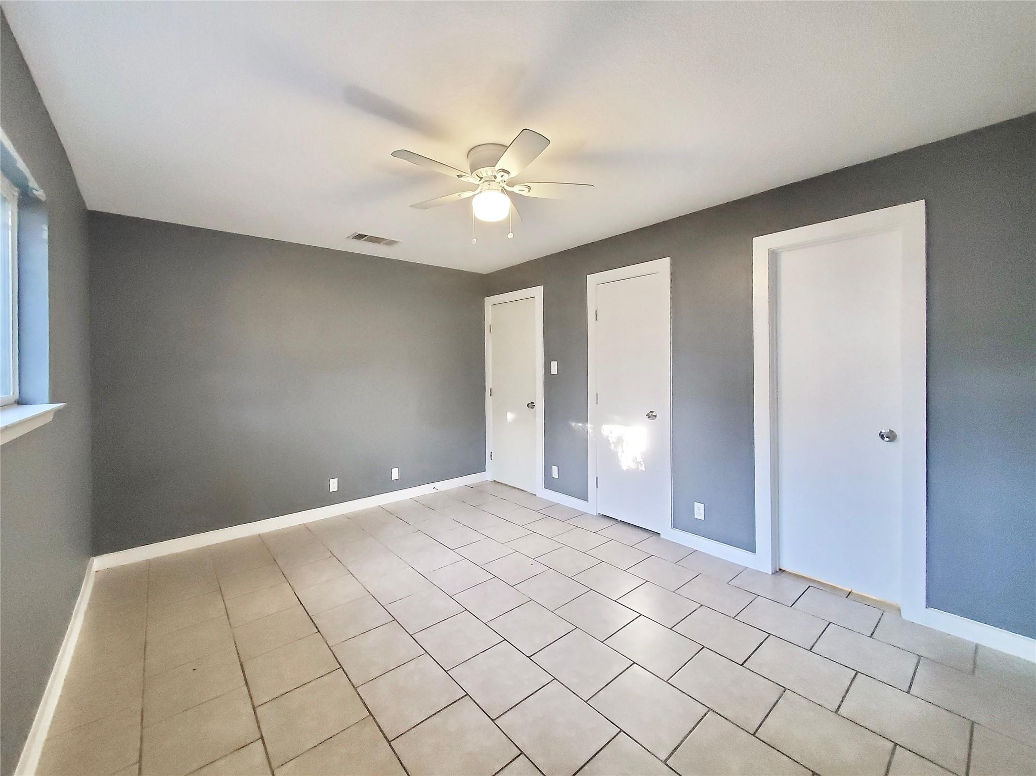 1813 Nicole Cir #b Property Photo 6