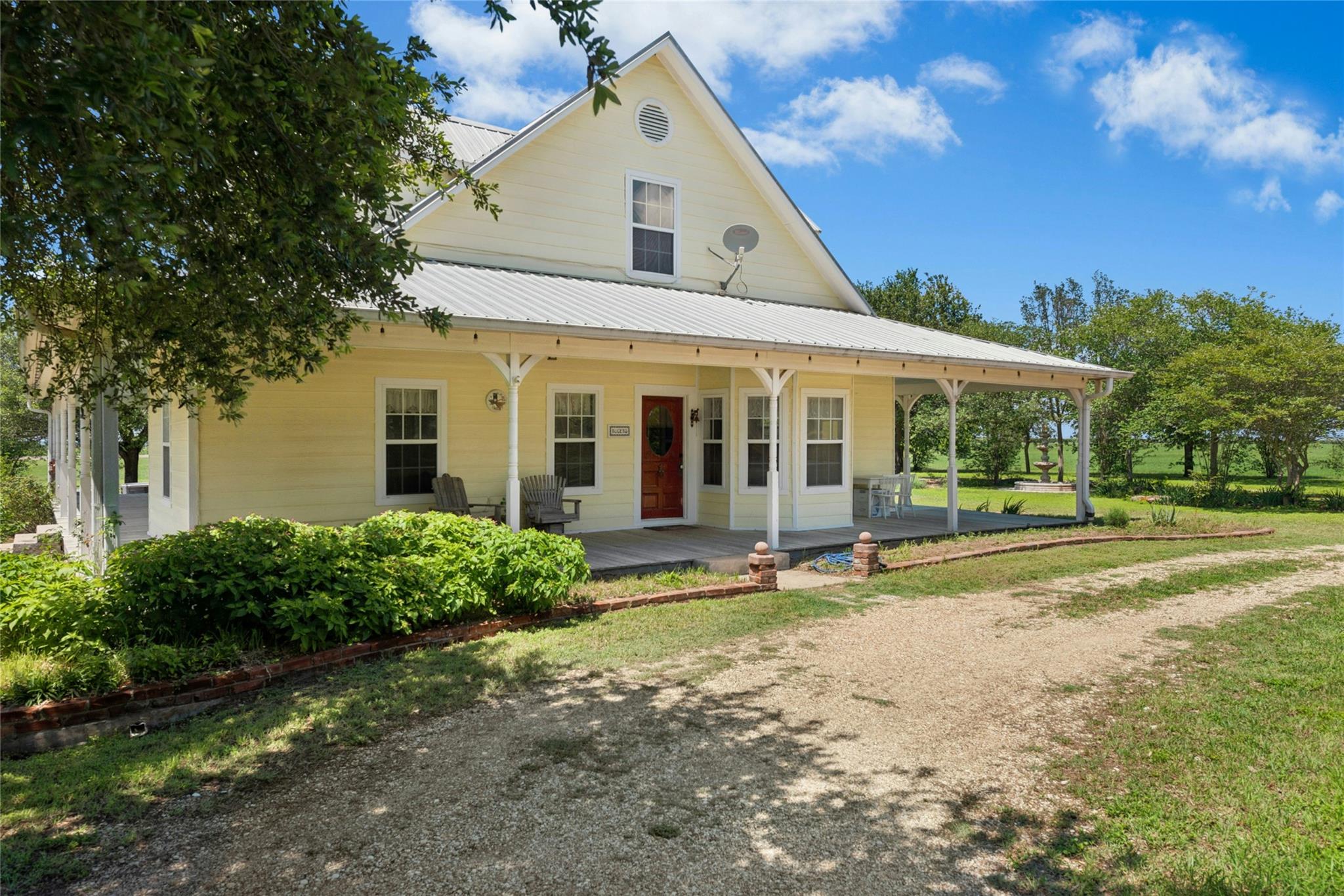 1610 County Road 463 None Property Photo 4