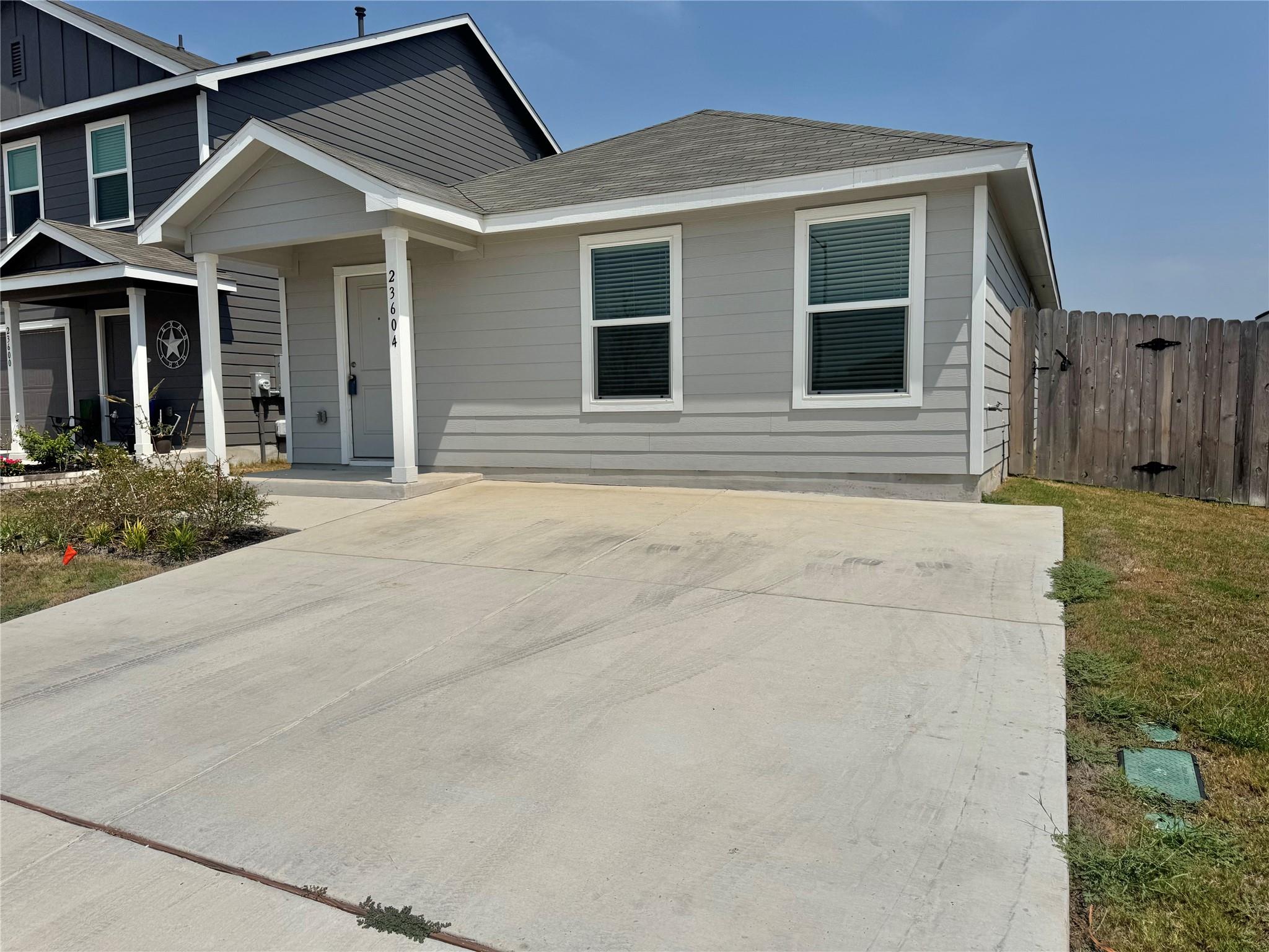 23604 Tiny Moons Way Property Photo 2