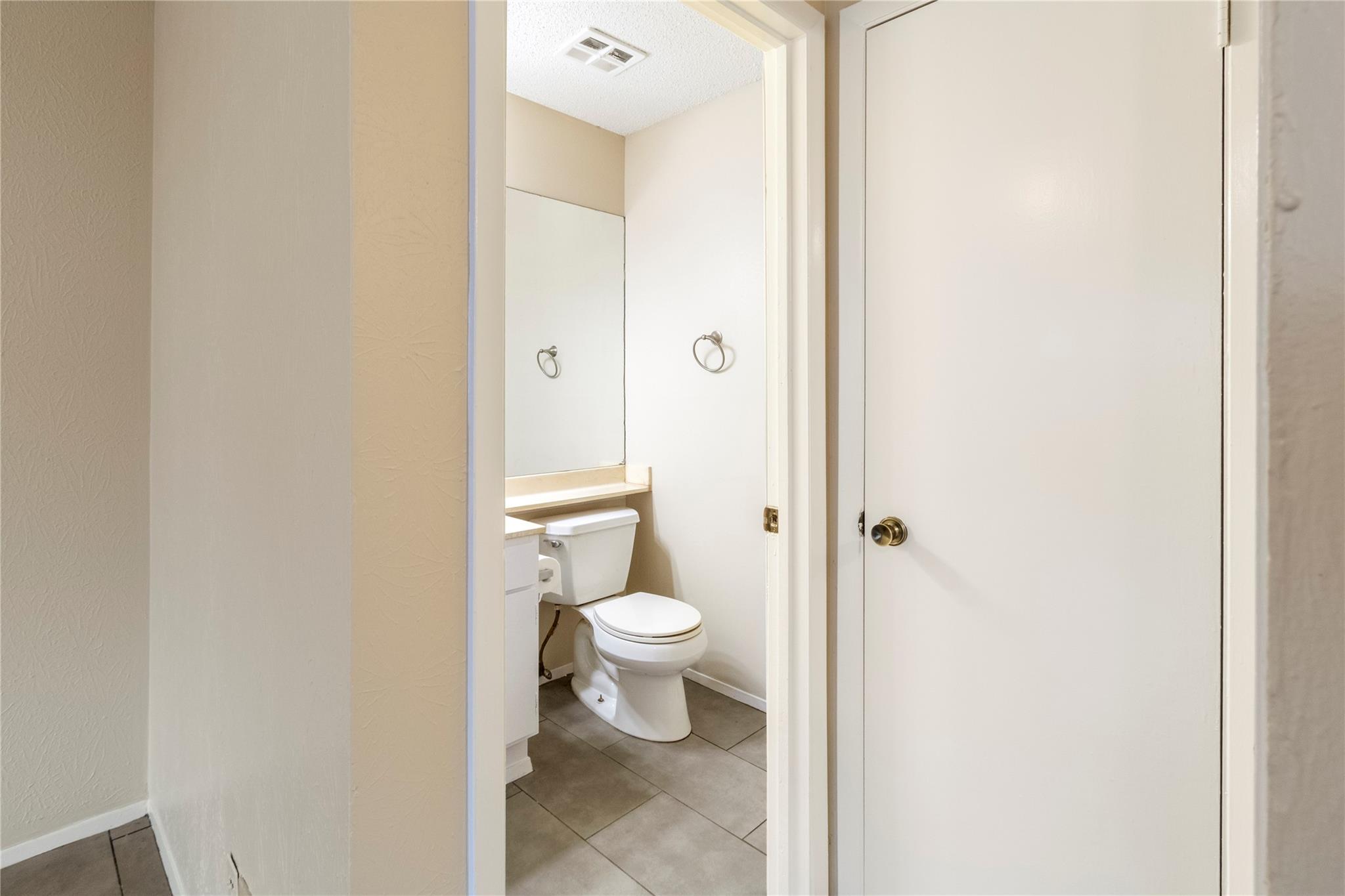 915 Silver Quail Ln Property Photo 14