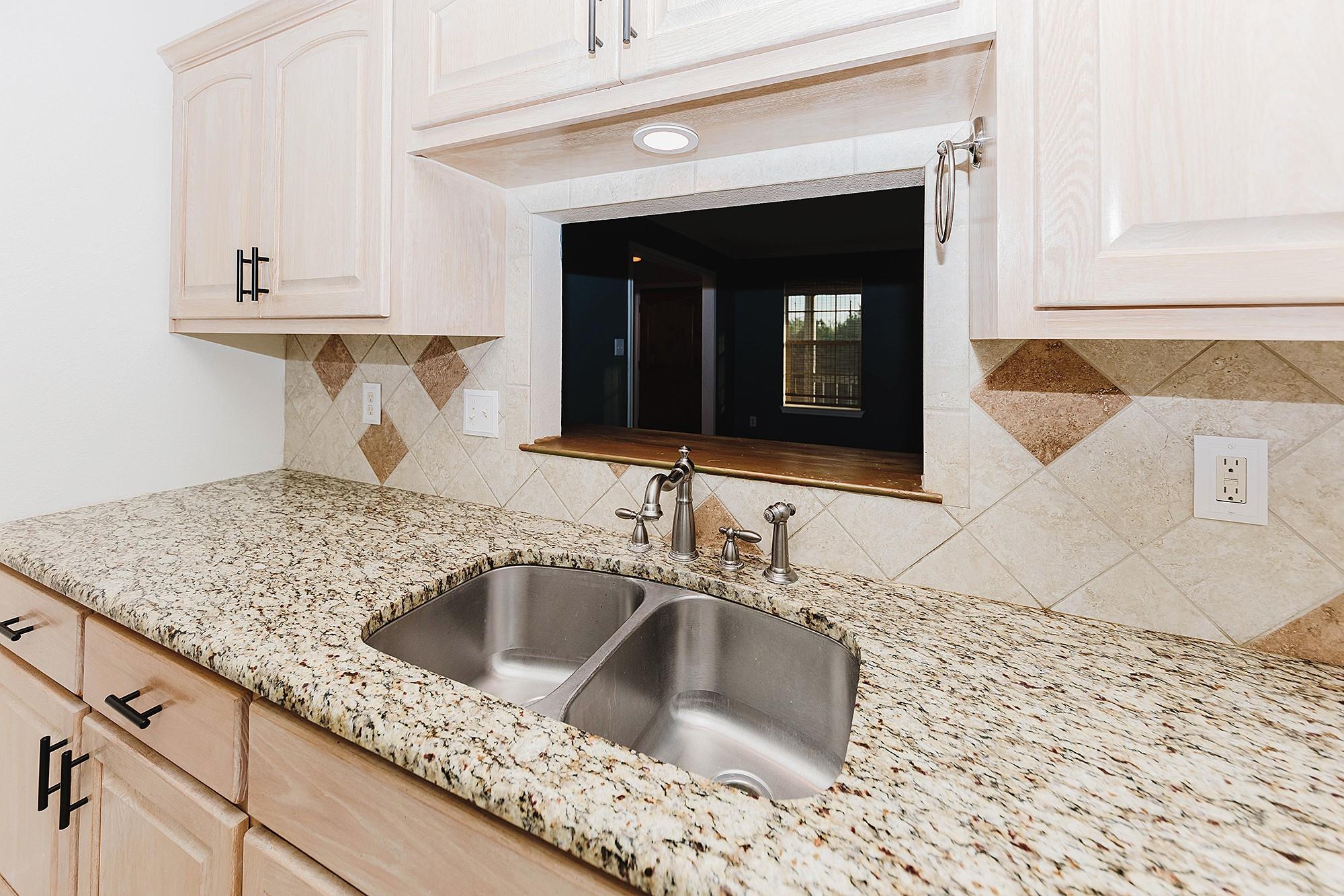 139 Village Forest Dr Property Photo 17