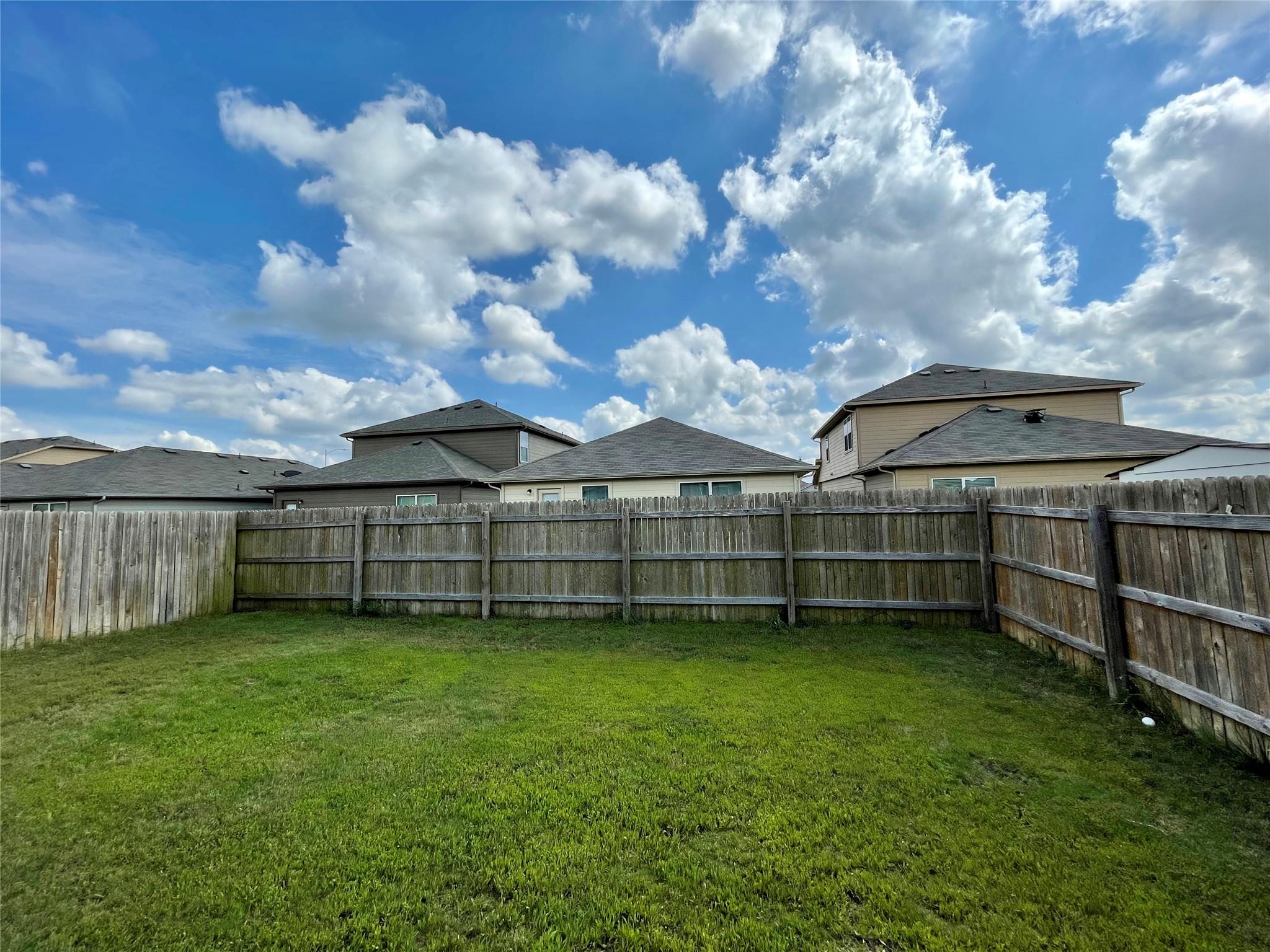 12103 Stoneridge Gap Ln Property Photo 13