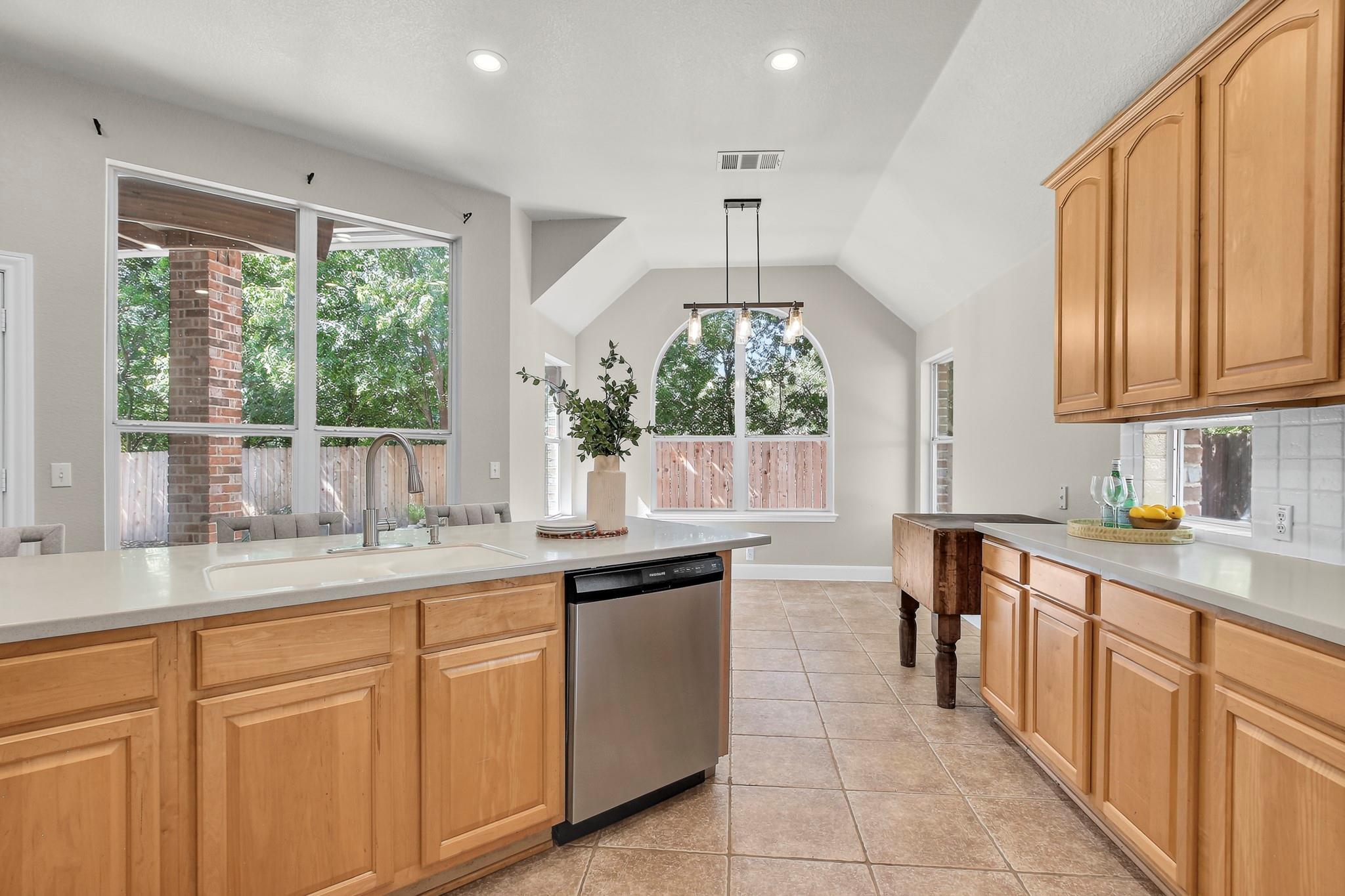 12505 Glacier Parke Cv Property Photo 18