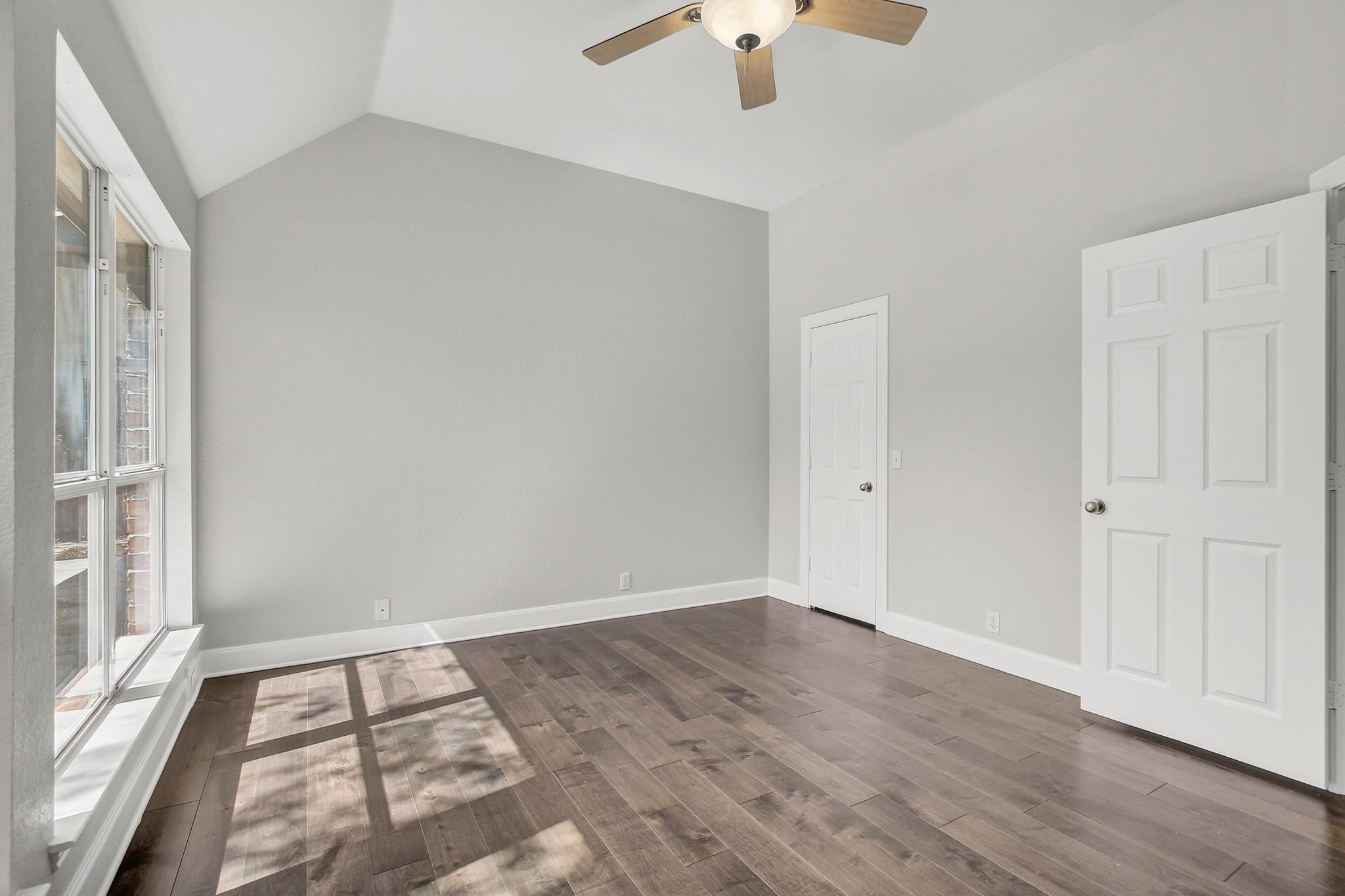 12505 Glacier Parke Cv Property Photo 26