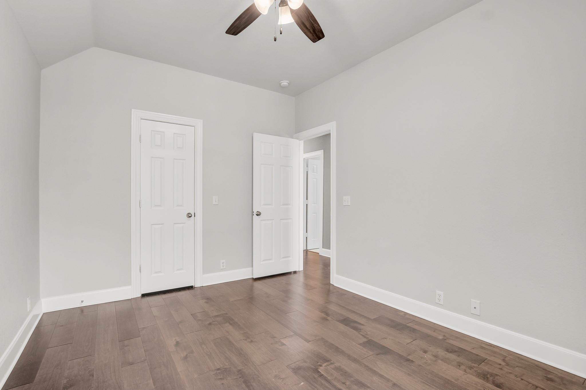 12505 Glacier Parke Cv Property Photo 32