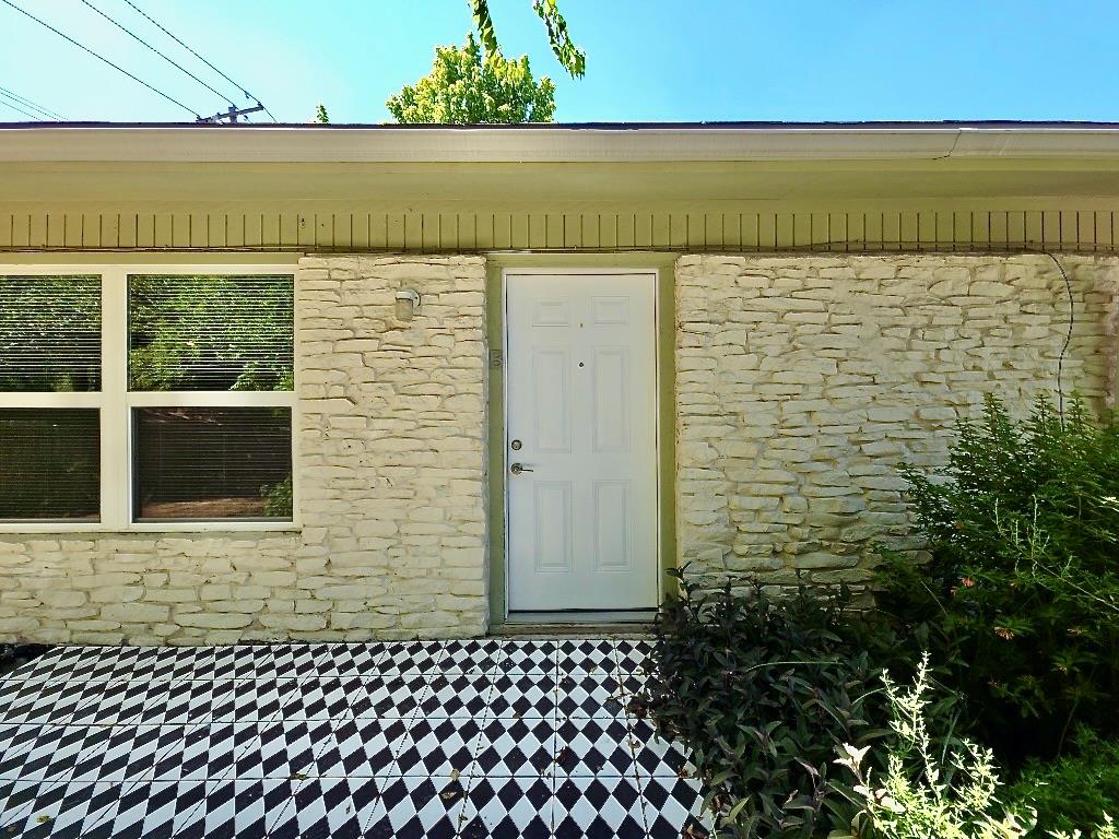 1503 Braes Ridge Dr #b Property Photo 2