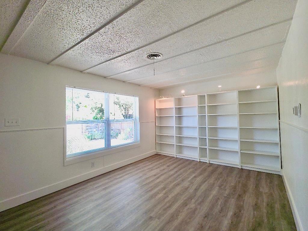 1503 Braes Ridge Dr #b Property Photo 6