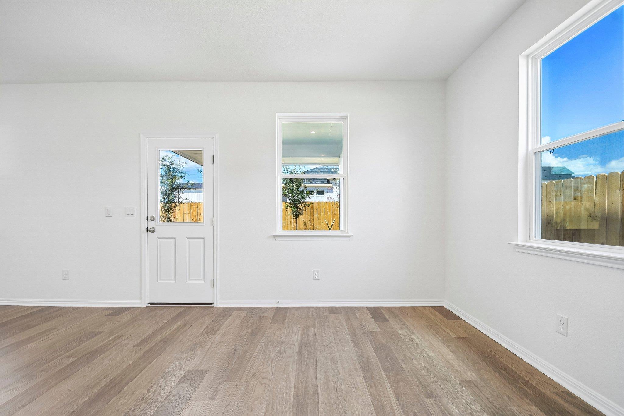 1506 Corsac Way Property Photo 7