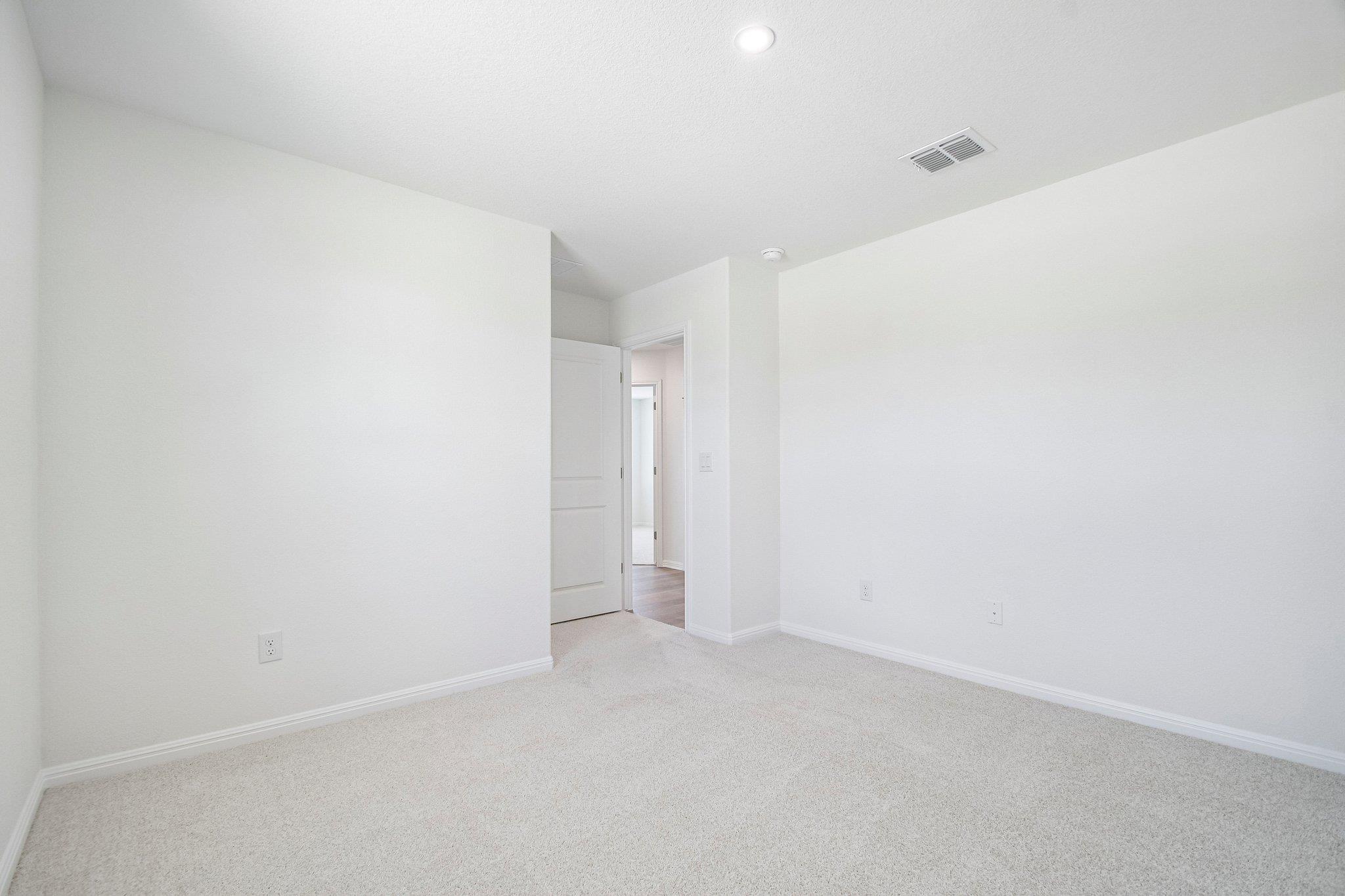 1506 Corsac Way Property Photo 14