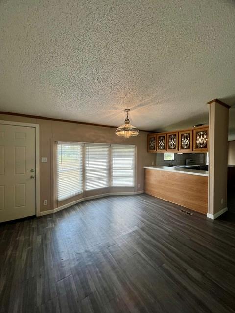 150 Oak Forest Dr Property Photo 4