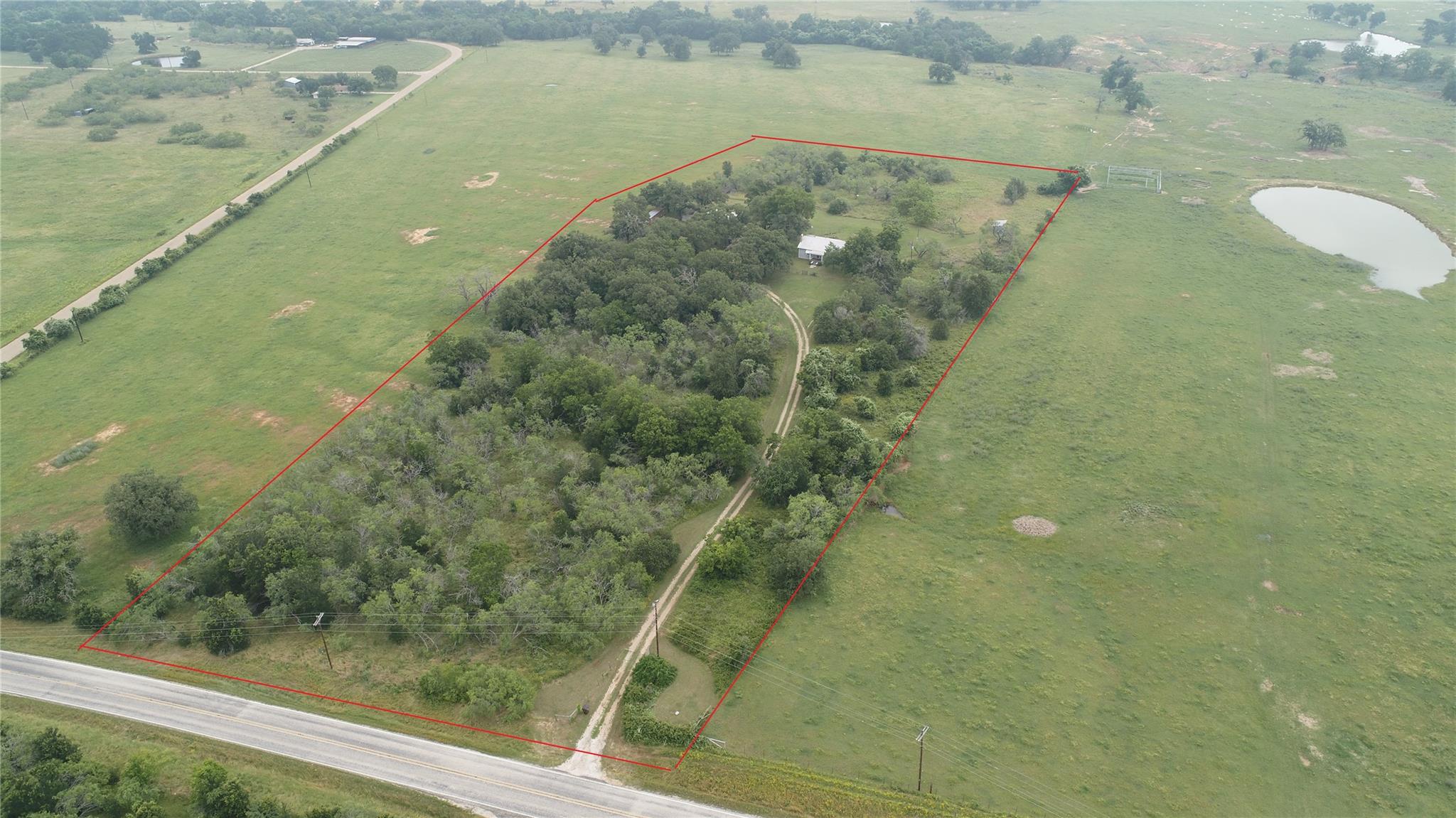 4592 N Fm 487 Property Photo 1